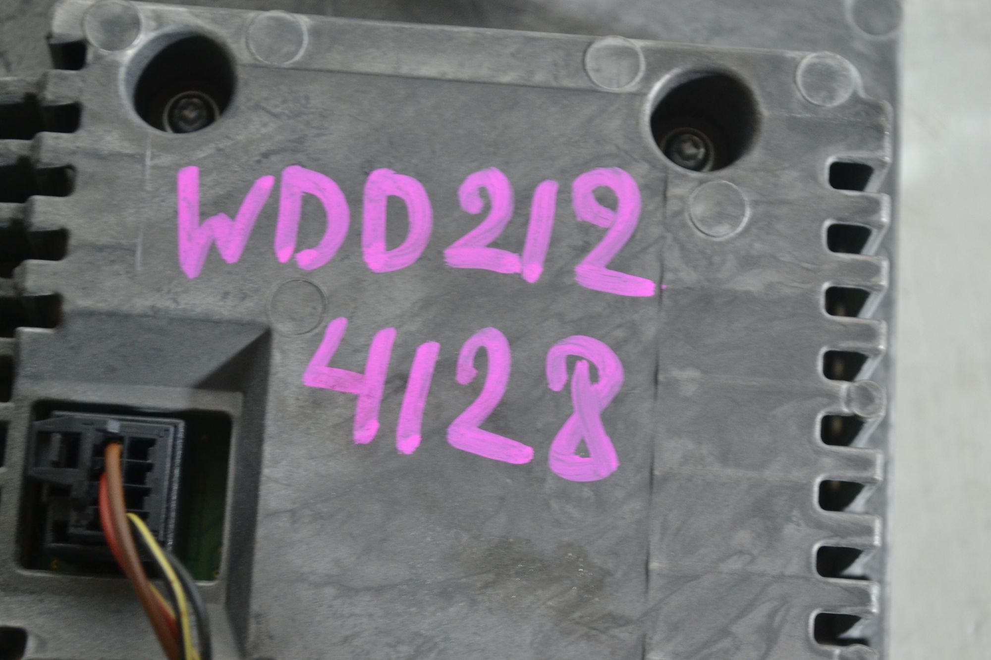 https://ycs.partsauto.market/partsauto-images/thmbs/userImages/b7628e092085f1f91467af1afb6e7630/part/ec53f114-ce70-4572-984c-6ee5e60aa78a_1781080436960.jpg
