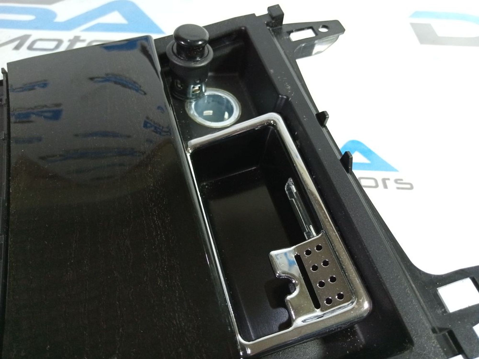 https://ycs.partsauto.market/partsauto-images/thmbs/userImages/b7628e092085f1f91467af1afb6e7630/part/ec55c61e-9346-4a0f-9988-a534a4b71d47_1736498270687.jpg
