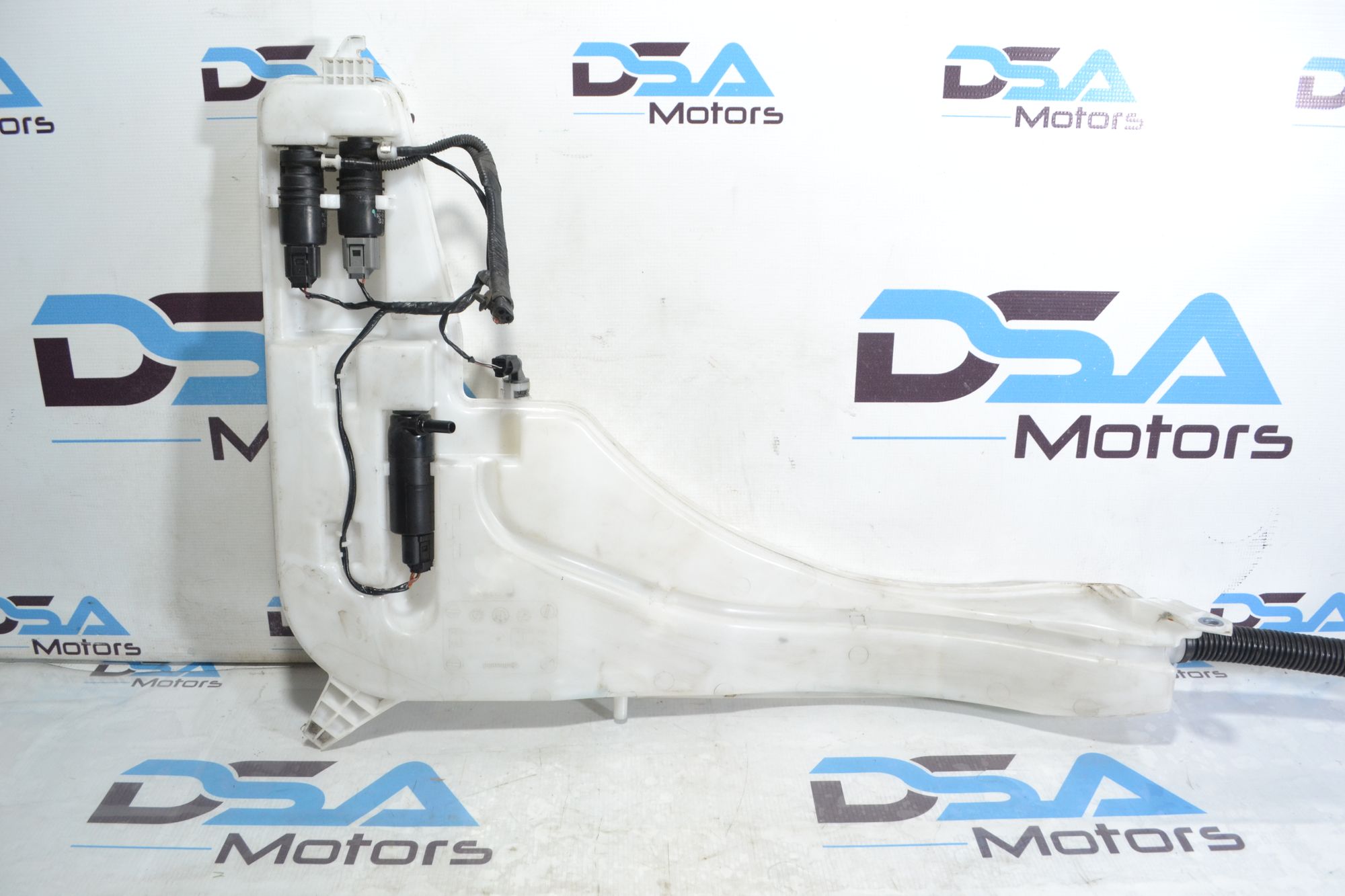https://ycs.partsauto.market/partsauto-images/thmbs/userImages/b7628e092085f1f91467af1afb6e7630/part/eca0791b-88bf-48d9-aecf-1c5963c53002_1781262430605.jpg