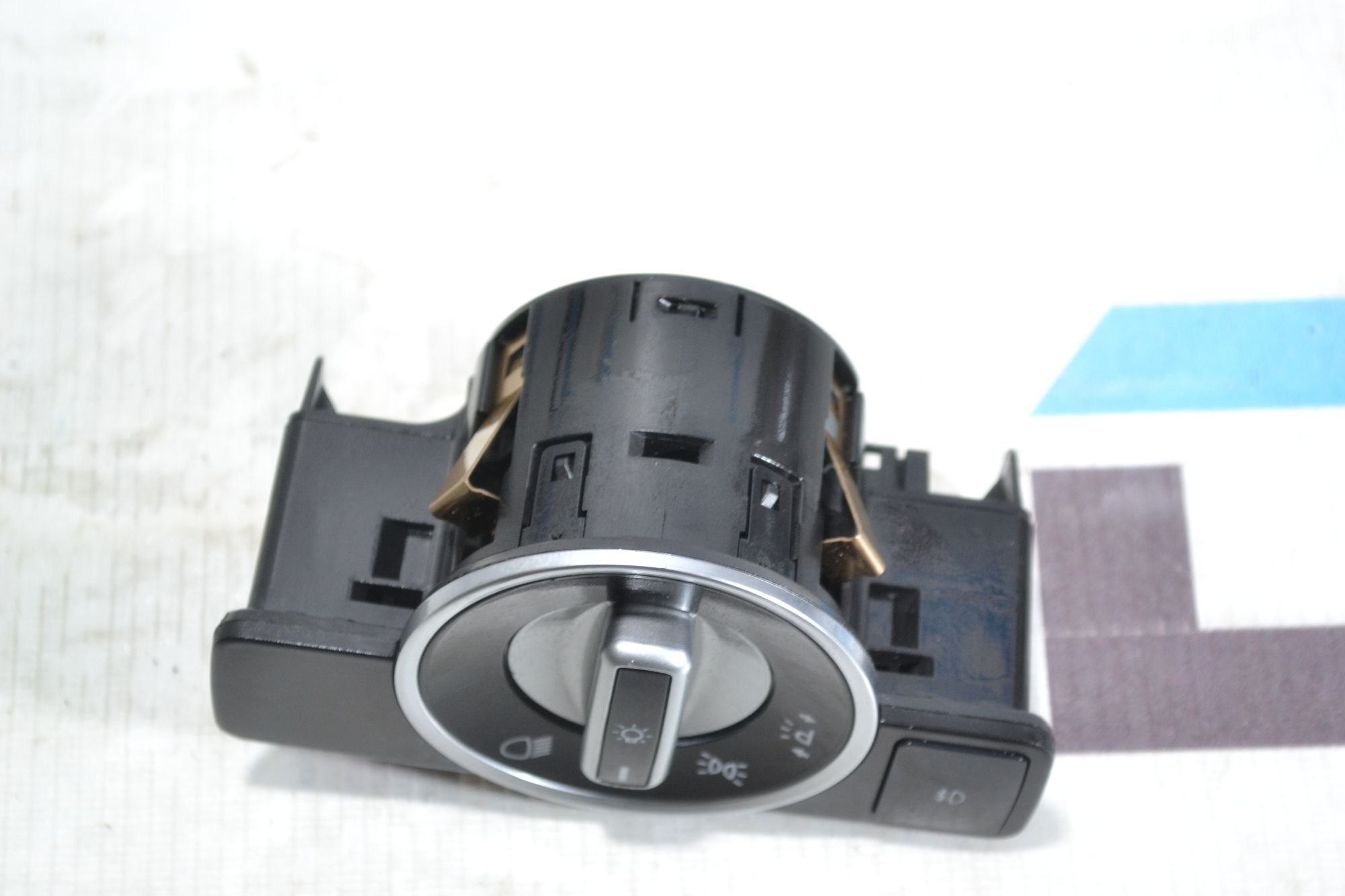 https://ycs.partsauto.market/partsauto-images/thmbs/userImages/b7628e092085f1f91467af1afb6e7630/part/ecac8983-cd6a-4fb9-8bc3-cbd36a2bbf94_1780991919029.jpg