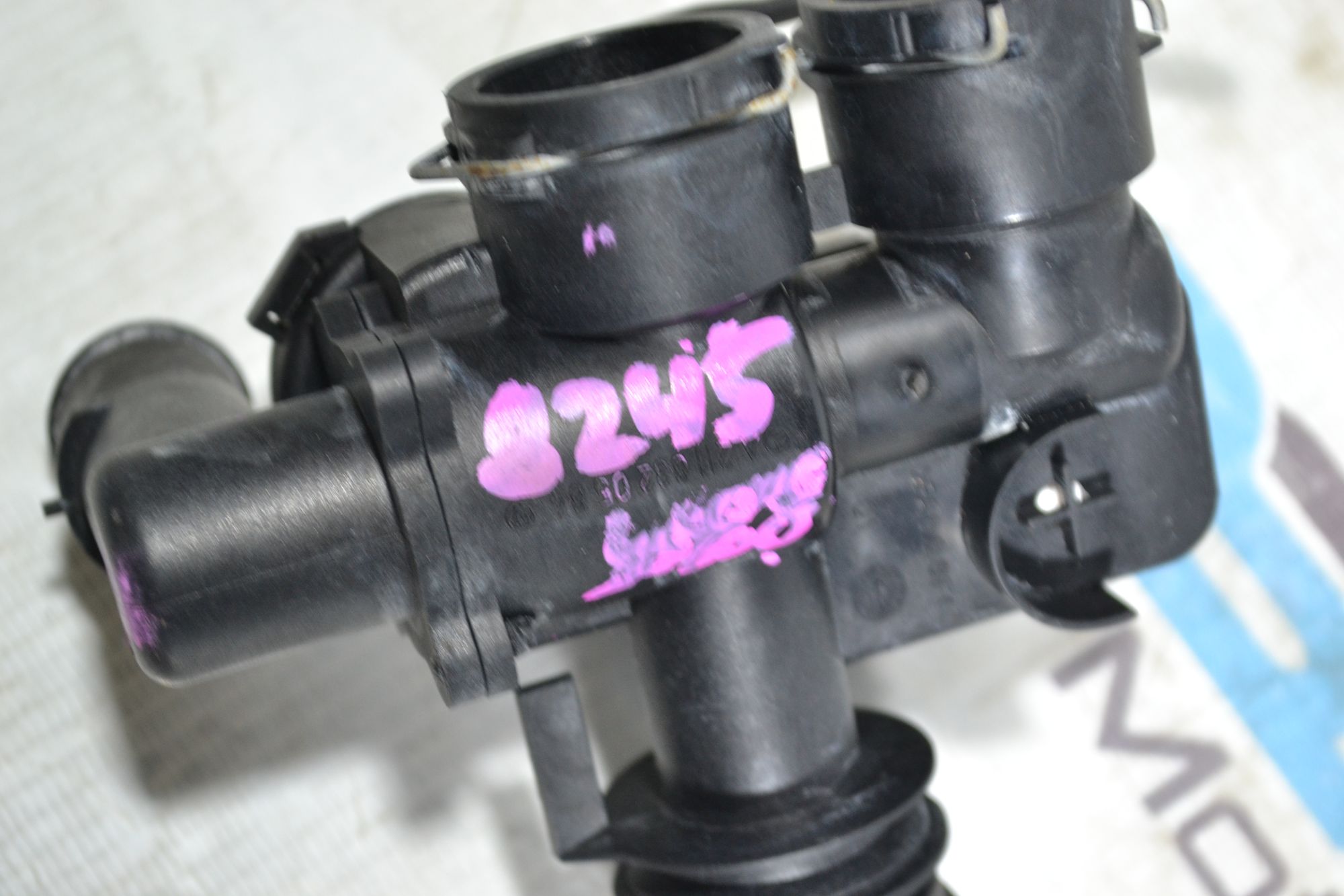 https://ycs.partsauto.market/partsauto-images/thmbs/userImages/b7628e092085f1f91467af1afb6e7630/part/ecbdfbf8-d9b4-46d0-a828-00e25120164c_1780558769911.jpg