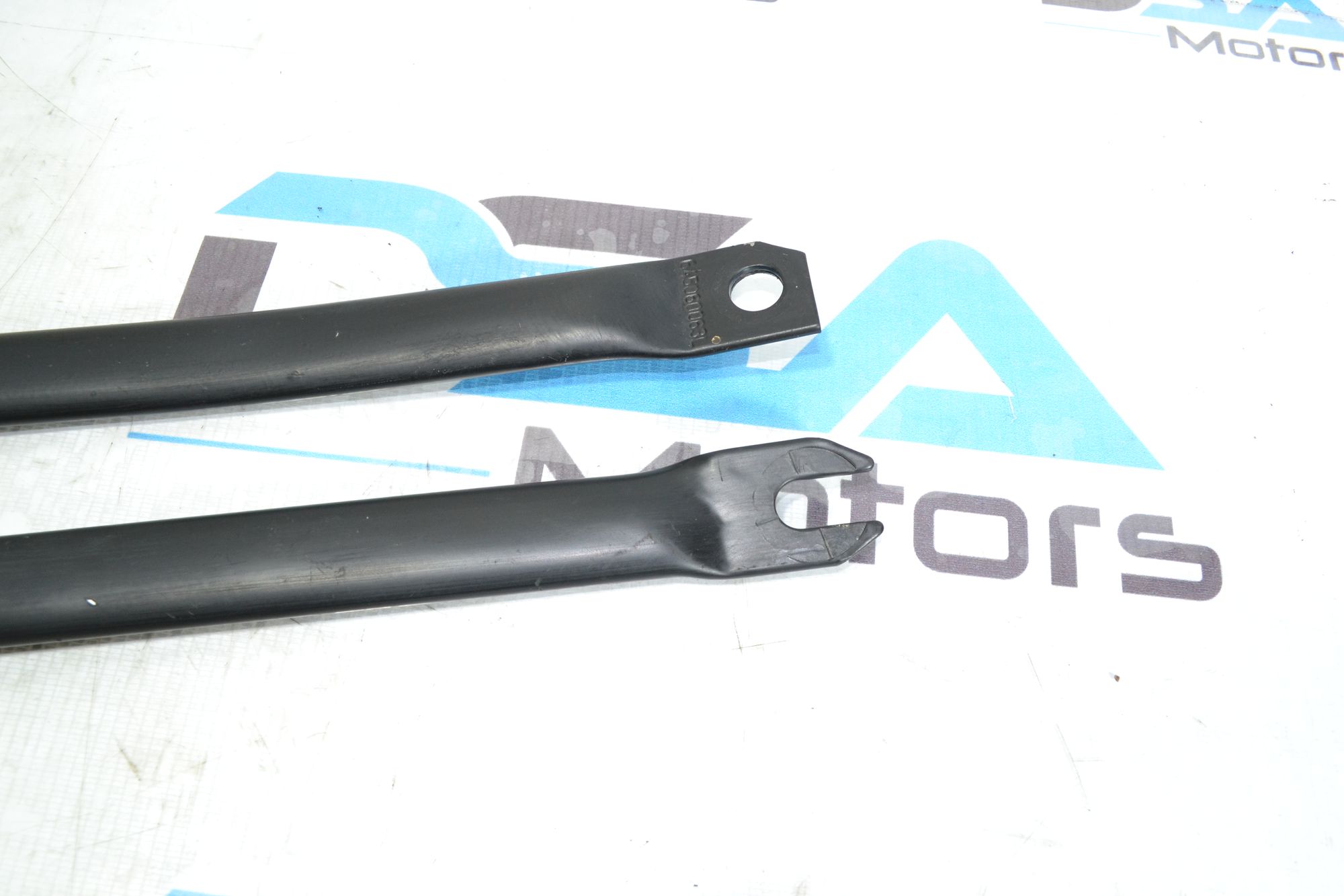 https://ycs.partsauto.market/partsauto-images/thmbs/userImages/b7628e092085f1f91467af1afb6e7630/part/ecc52ed6-b40b-4616-b6ed-83d336e19eac_1782980420792.jpg