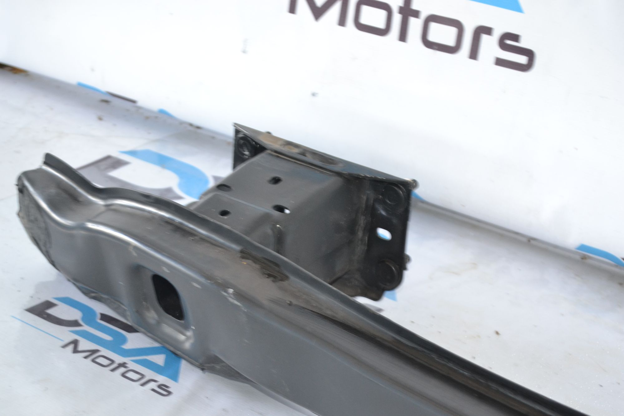 https://ycs.partsauto.market/partsauto-images/thmbs/userImages/b7628e092085f1f91467af1afb6e7630/part/ecc6c88d-f49e-4cb2-bce8-3155e60b3550_1781513574161.jpg