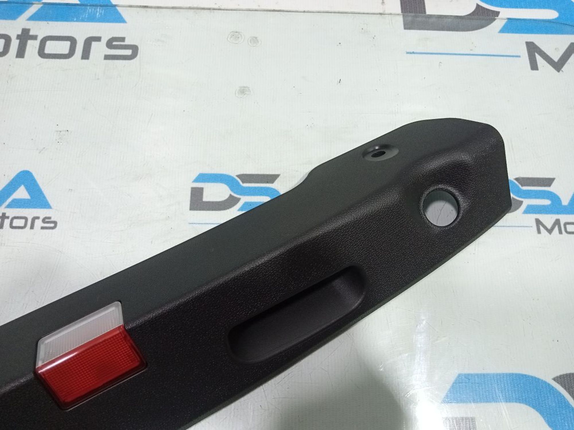 https://ycs.partsauto.market/partsauto-images/thmbs/userImages/b7628e092085f1f91467af1afb6e7630/part/ecfdf7b8-b64c-4c29-a997-9a97b86da6e6_1748615638598.jpg