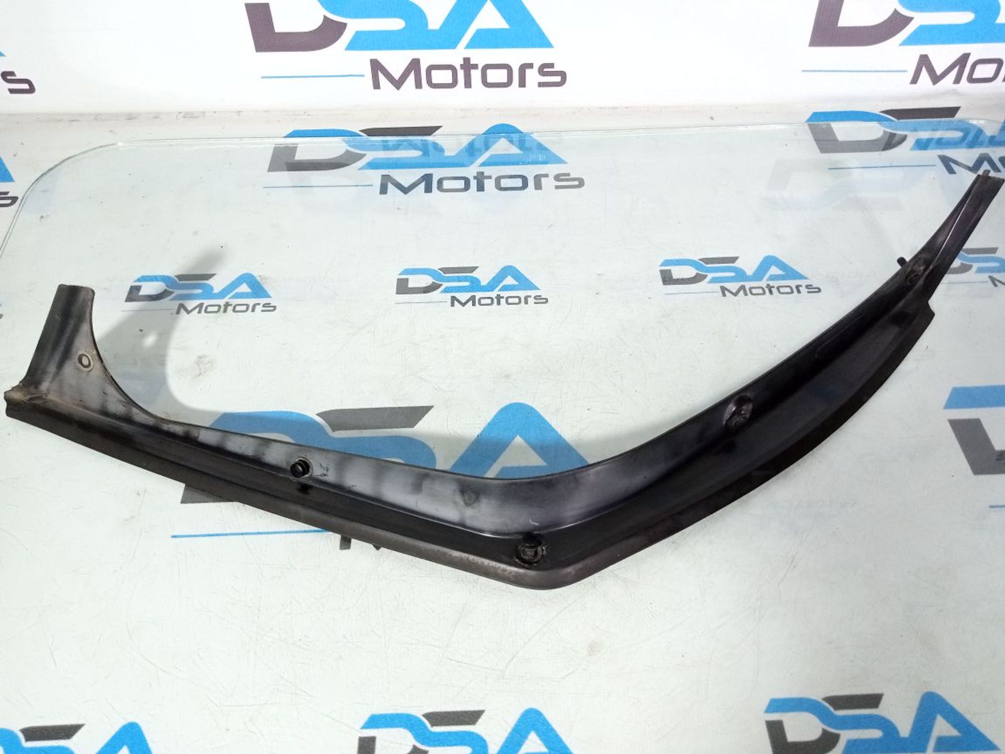 https://ycs.partsauto.market/partsauto-images/thmbs/userImages/b7628e092085f1f91467af1afb6e7630/part/ed0c6408-fadd-44a9-85a0-56e00a9d3ce4_1747338801811.jpg