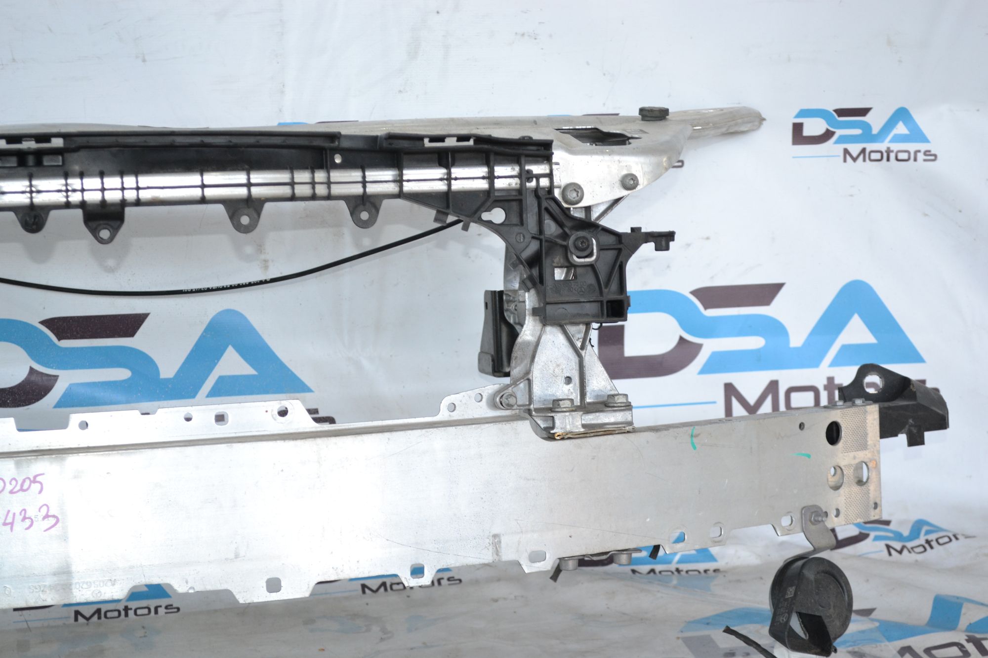 https://ycs.partsauto.market/partsauto-images/thmbs/userImages/b7628e092085f1f91467af1afb6e7630/part/ed45ec55-01cc-4354-9c95-ae09ffd4c4c9_1785483277109.jpg