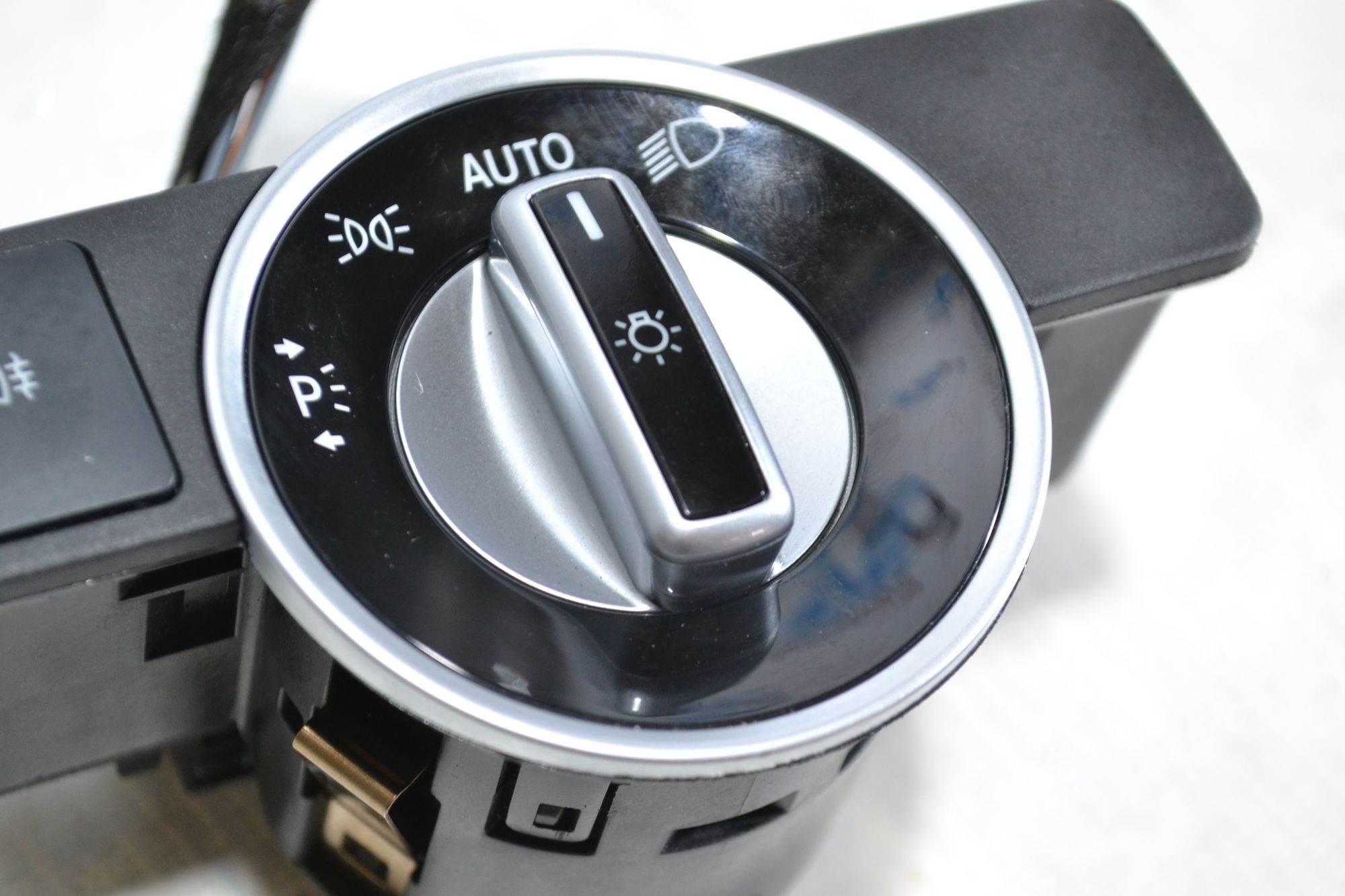 https://ycs.partsauto.market/partsauto-images/thmbs/userImages/b7628e092085f1f91467af1afb6e7630/part/ee0b1525-88cf-4da7-87f4-82094d12ca8c_1780989104838.jpg