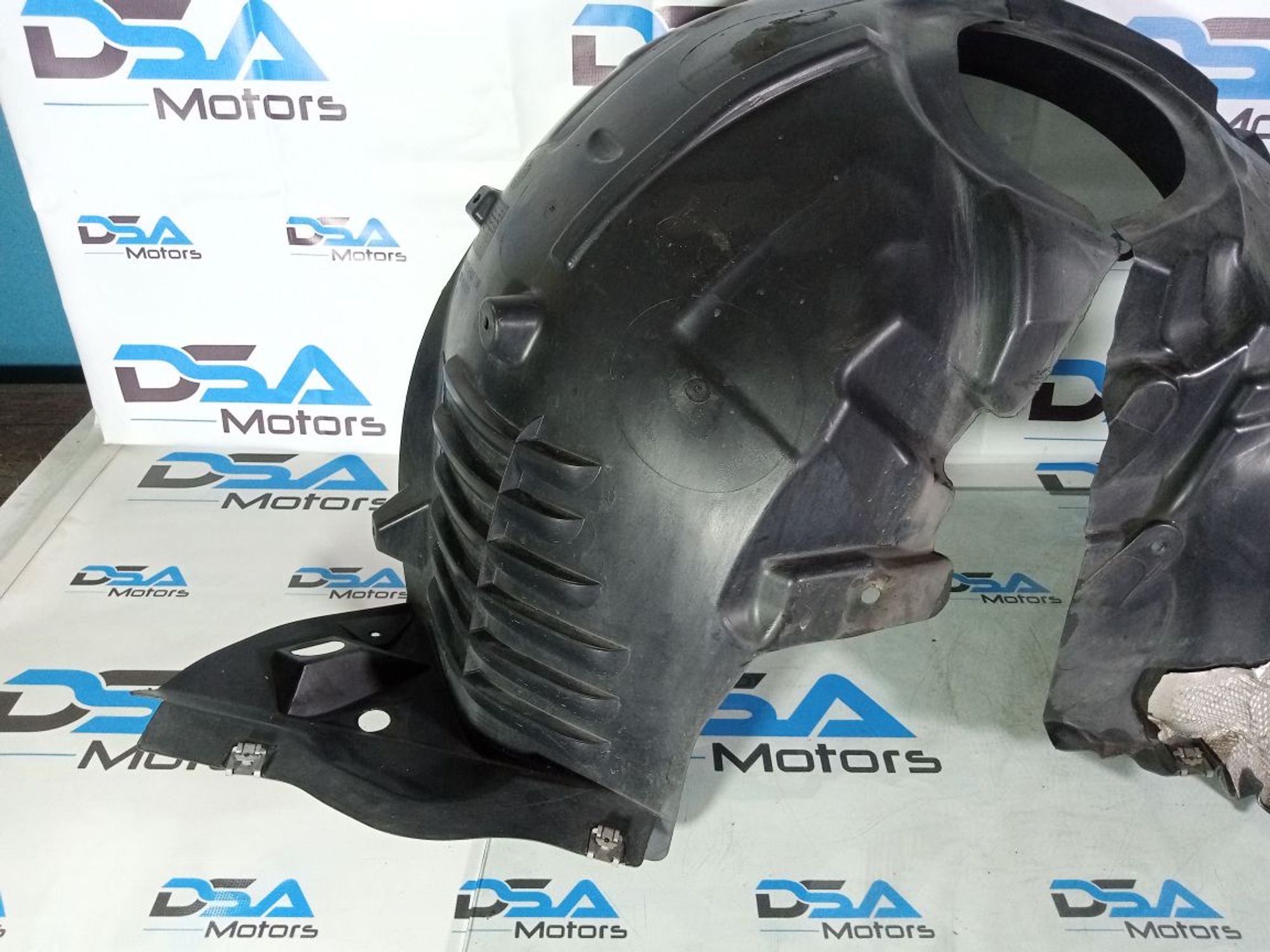 https://ycs.partsauto.market/partsauto-images/thmbs/userImages/b7628e092085f1f91467af1afb6e7630/part/ef1ef581-228e-4629-8eed-d0c6602e8c8d_1740838659995.jpg