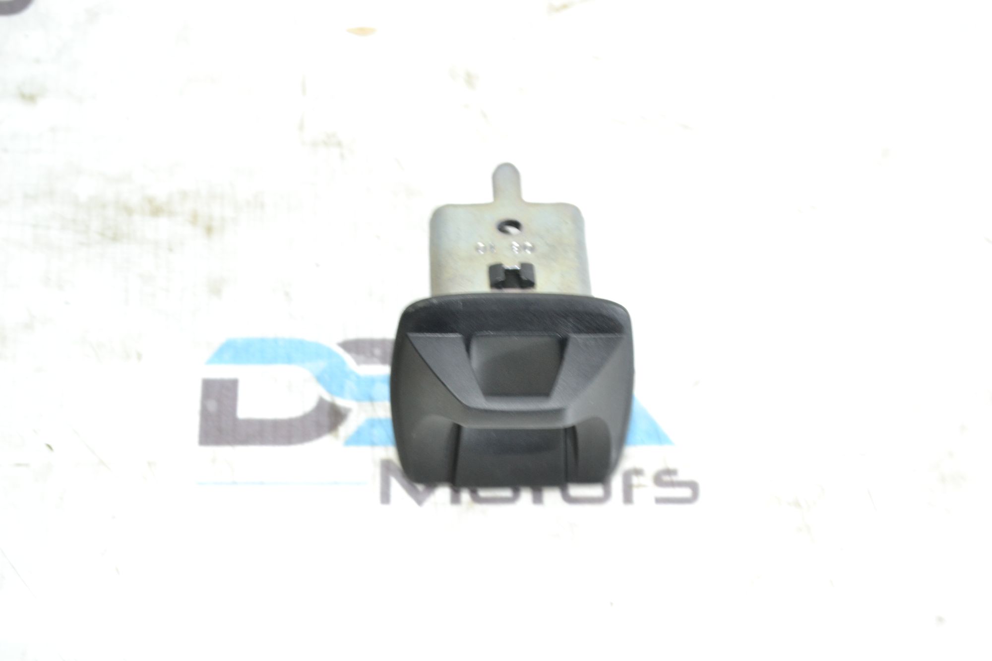 https://ycs.partsauto.market/partsauto-images/thmbs/userImages/b7628e092085f1f91467af1afb6e7630/part/f017ae74-818e-443d-8e42-fddb67ad8bc8_1781607277573.jpg