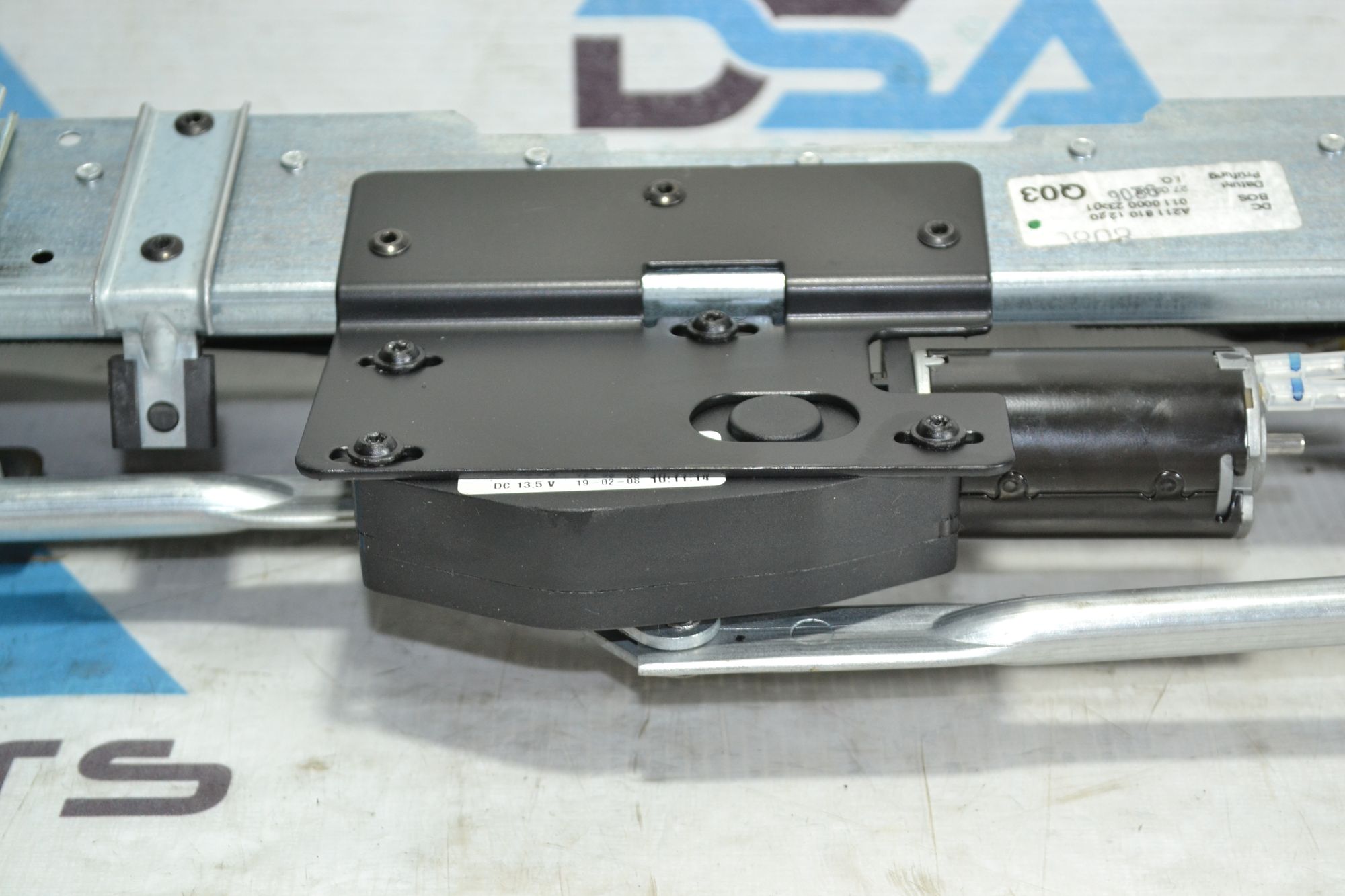 https://ycs.partsauto.market/partsauto-images/thmbs/userImages/b7628e092085f1f91467af1afb6e7630/part/f05af1d8-8006-470d-b261-773c95900880_1780666897299.jpg