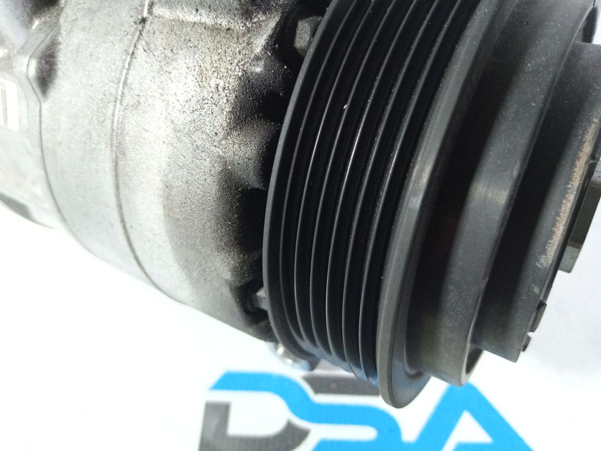 https://ycs.partsauto.market/partsauto-images/thmbs/userImages/b7628e092085f1f91467af1afb6e7630/part/f0a13d4c-2cb4-4b37-b9c7-7c49887905bf_1740141992911.jpg