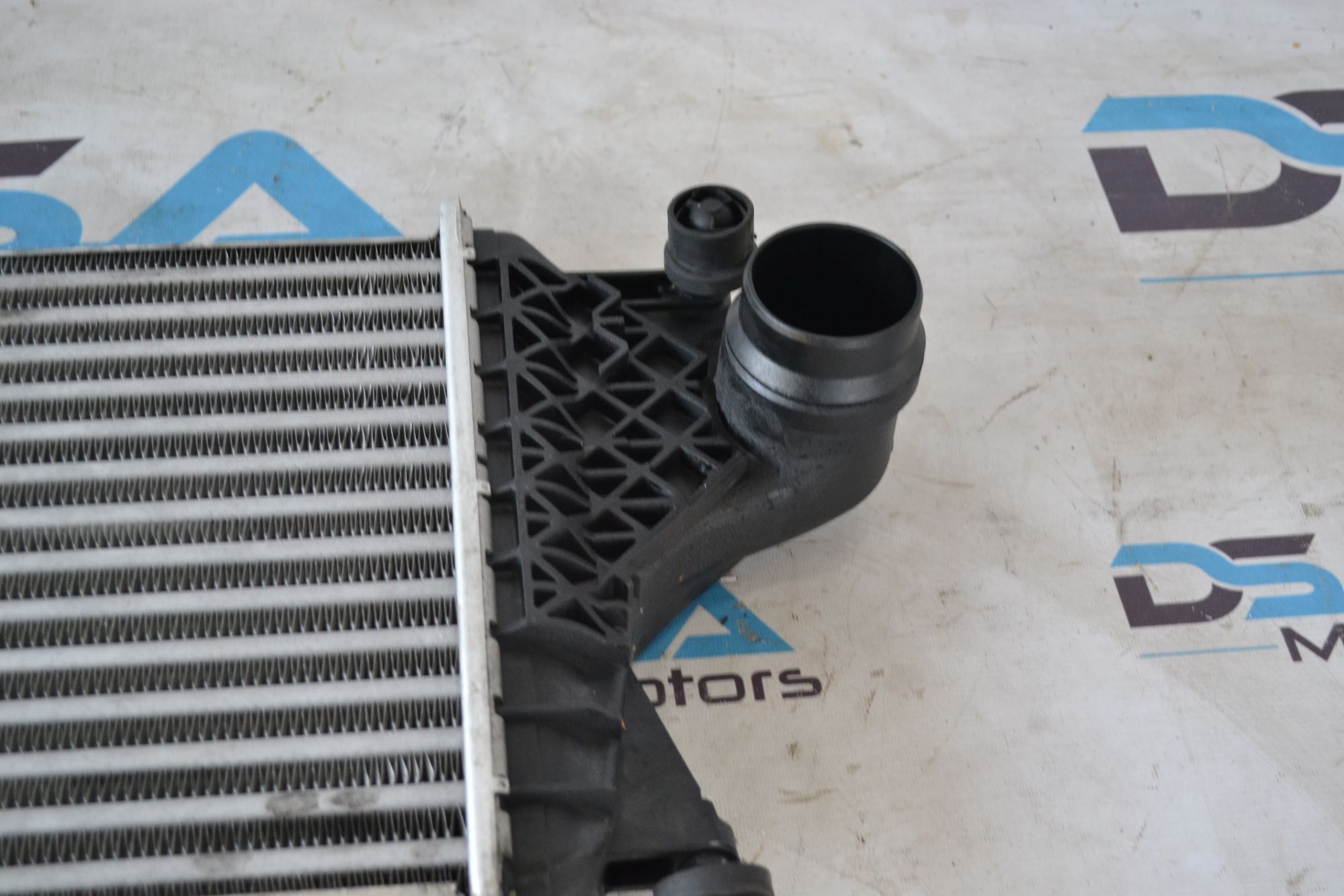 https://ycs.partsauto.market/partsauto-images/thmbs/userImages/b7628e092085f1f91467af1afb6e7630/part/f1282071-1672-4357-9c99-e190257ed4ae_1785220964795.jpg