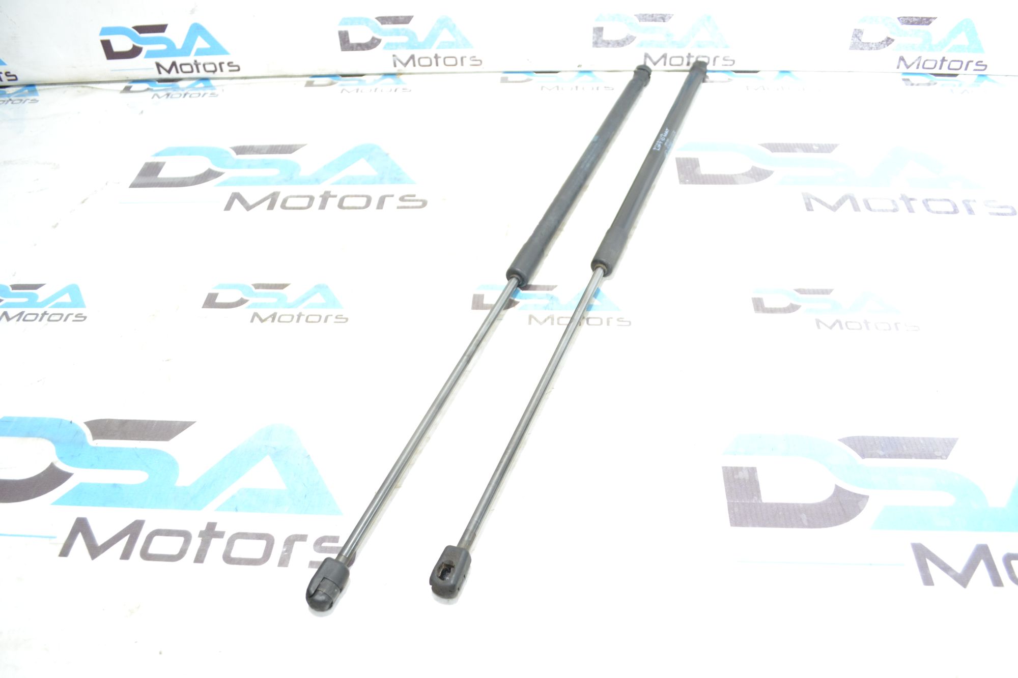 https://ycs.partsauto.market/partsauto-images/thmbs/userImages/b7628e092085f1f91467af1afb6e7630/part/f12a85b8-d9c6-4c04-a4a2-f4a91356fcc2_1785393391729.jpg