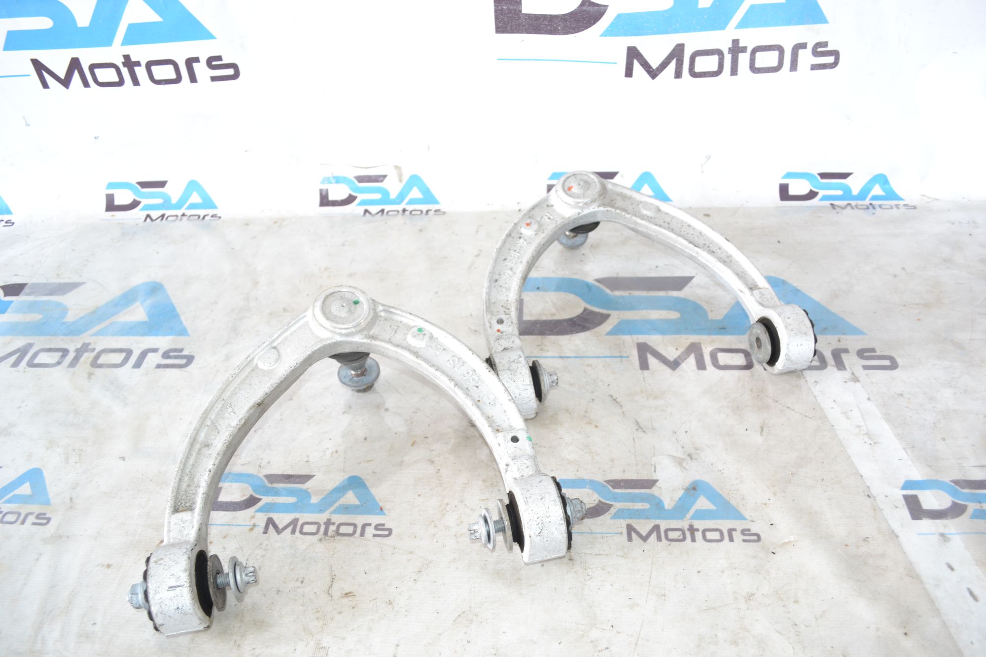 https://ycs.partsauto.market/partsauto-images/thmbs/userImages/b7628e092085f1f91467af1afb6e7630/part/f20ea881-d25e-403c-ba54-5a7979f98bea_1785421627757.jpg