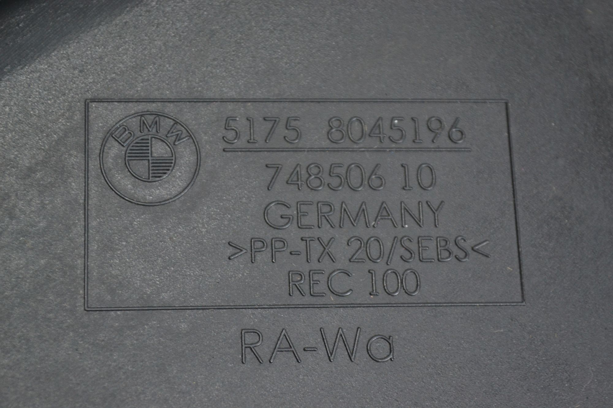 https://ycs.partsauto.market/partsauto-images/thmbs/userImages/b7628e092085f1f91467af1afb6e7630/part/f34ff6a3-1081-4591-9b07-e942cc35af1b_1781336875561.jpg