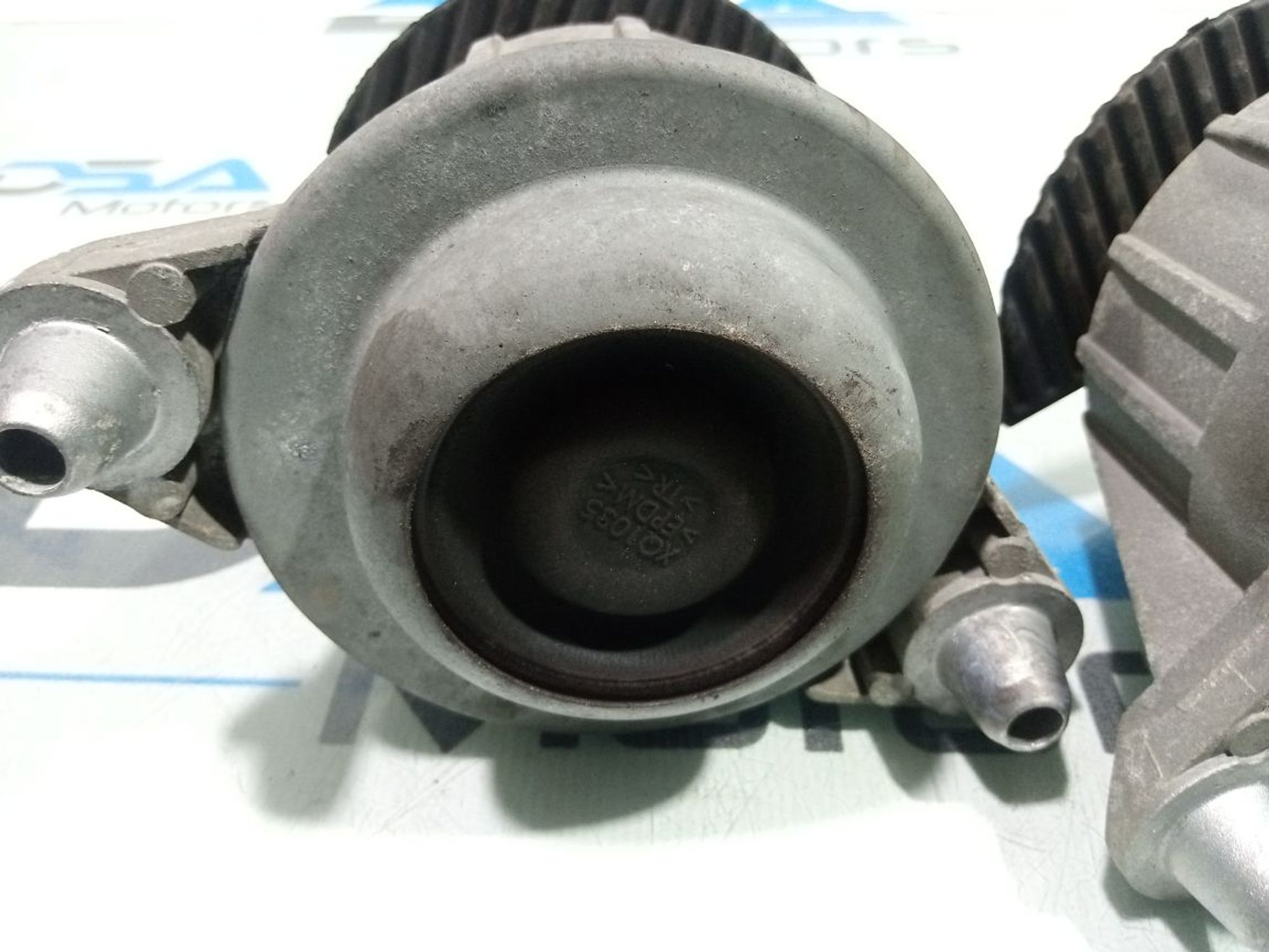 https://ycs.partsauto.market/partsauto-images/thmbs/userImages/b7628e092085f1f91467af1afb6e7630/part/f363e4f3-5c30-4d31-a651-e8984307a0c2_1748850068239.jpg