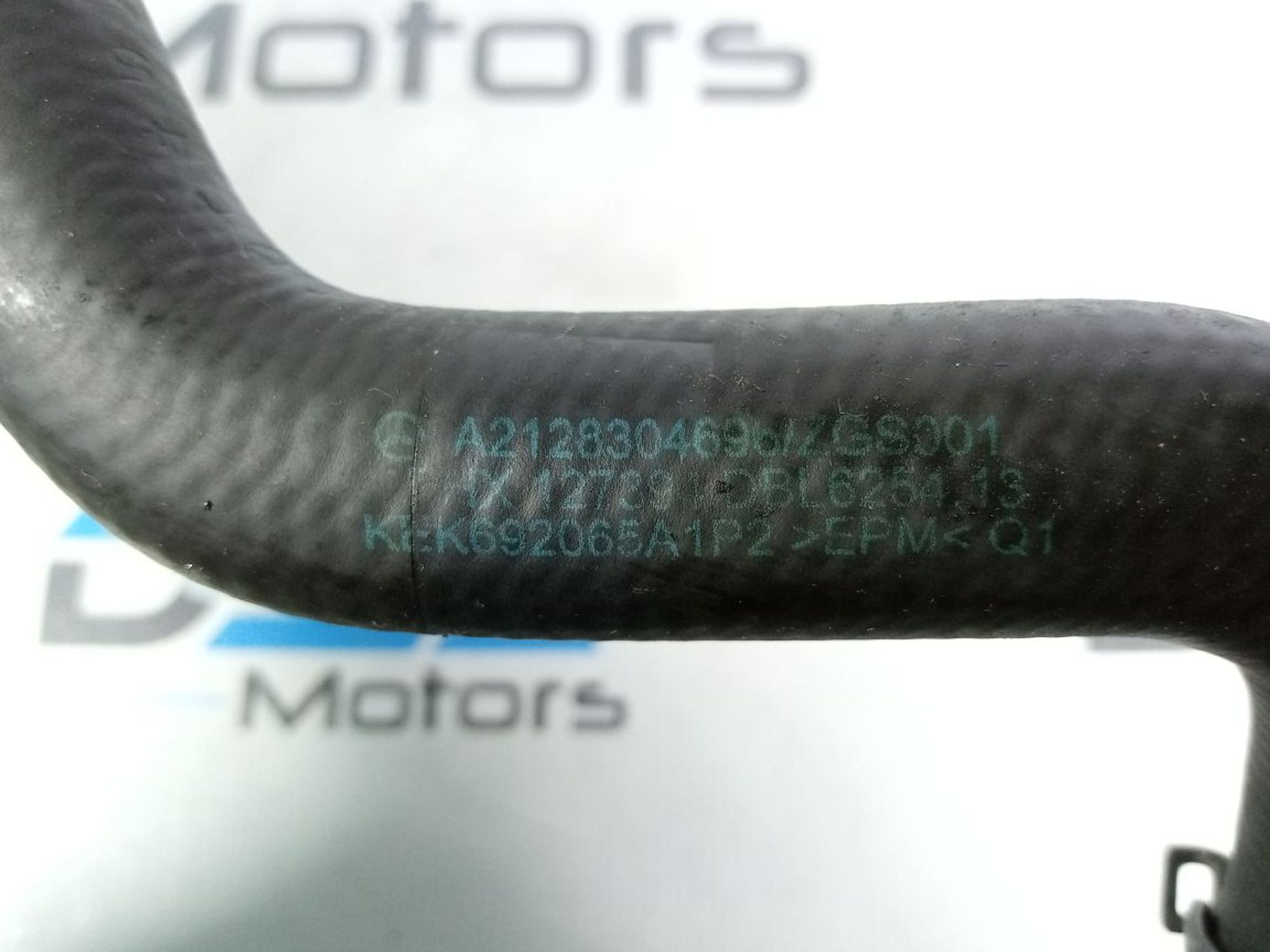 https://ycs.partsauto.market/partsauto-images/thmbs/userImages/b7628e092085f1f91467af1afb6e7630/part/f3929b4e-cd2e-4f08-b335-b8d677805a29_1744737897824.jpg