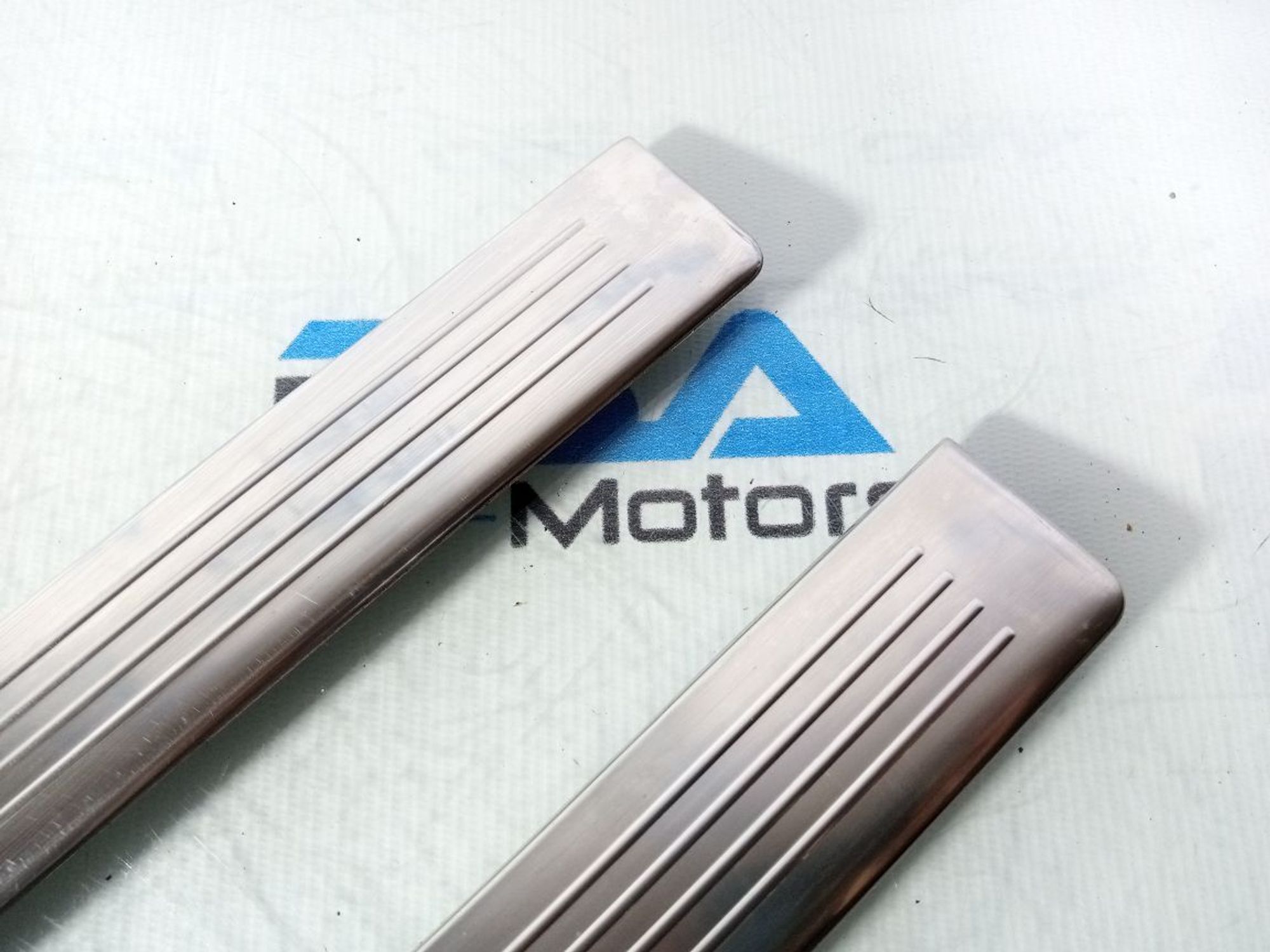 https://ycs.partsauto.market/partsauto-images/thmbs/userImages/b7628e092085f1f91467af1afb6e7630/part/f3e0d489-dcbb-459b-9af7-d0f9aa09271a_1740682074017.jpg