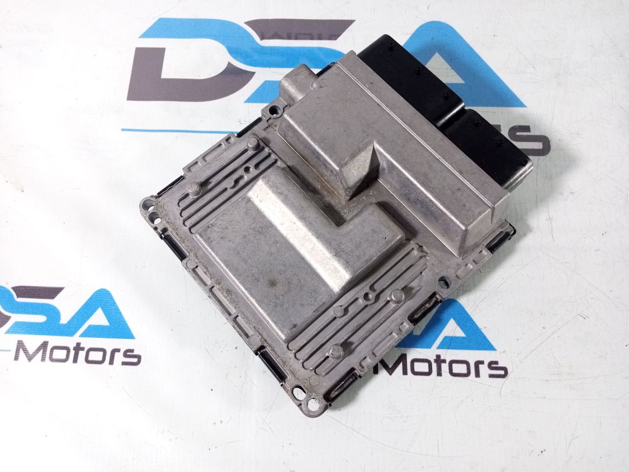 https://ycs.partsauto.market/partsauto-images/thmbs/userImages/b7628e092085f1f91467af1afb6e7630/part/f441868d-9bf6-4559-9736-ff0a60f3775b_1721980869464.jpg