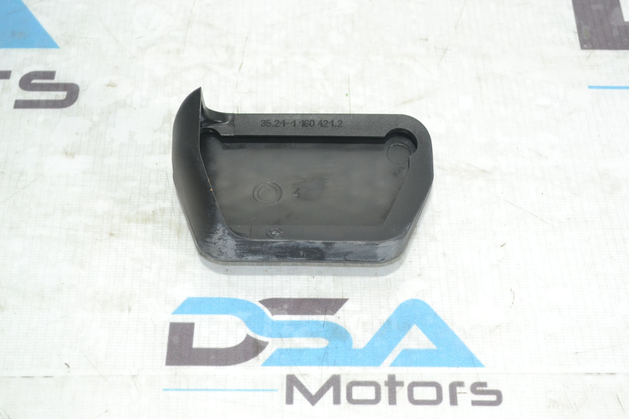 https://ycs.partsauto.market/partsauto-images/thmbs/userImages/b7628e092085f1f91467af1afb6e7630/part/f44ec35f-baba-4bd3-b2ca-85c20ecfa0ef_1781243266101.jpg