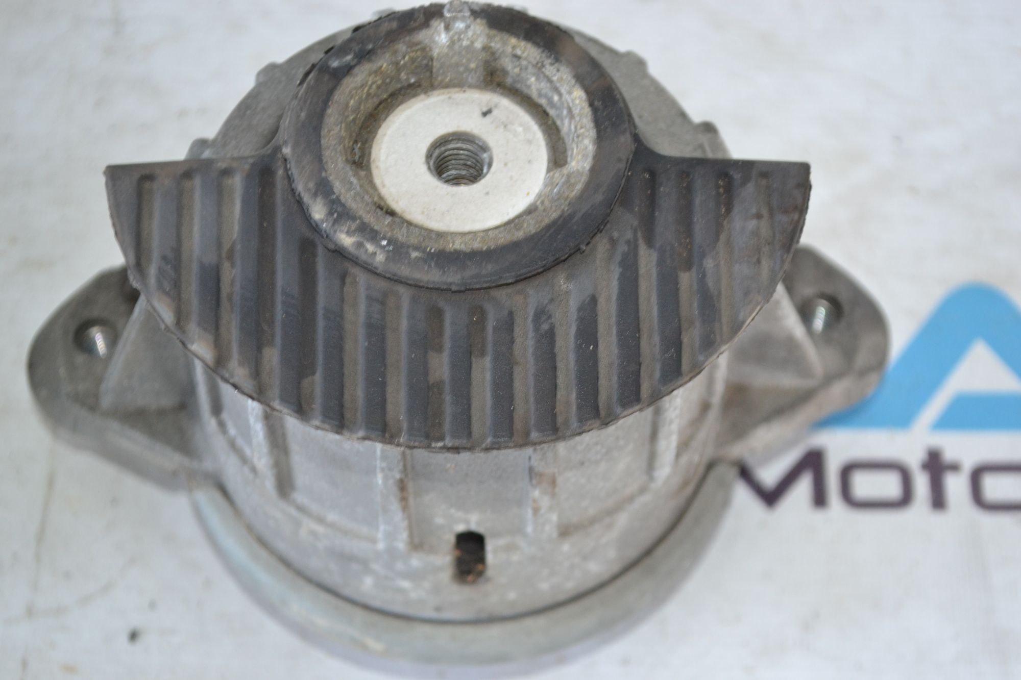 https://ycs.partsauto.market/partsauto-images/thmbs/userImages/b7628e092085f1f91467af1afb6e7630/part/f4871f30-ed4d-47b3-b52c-eac253f0a2af_1785313973921.jpg