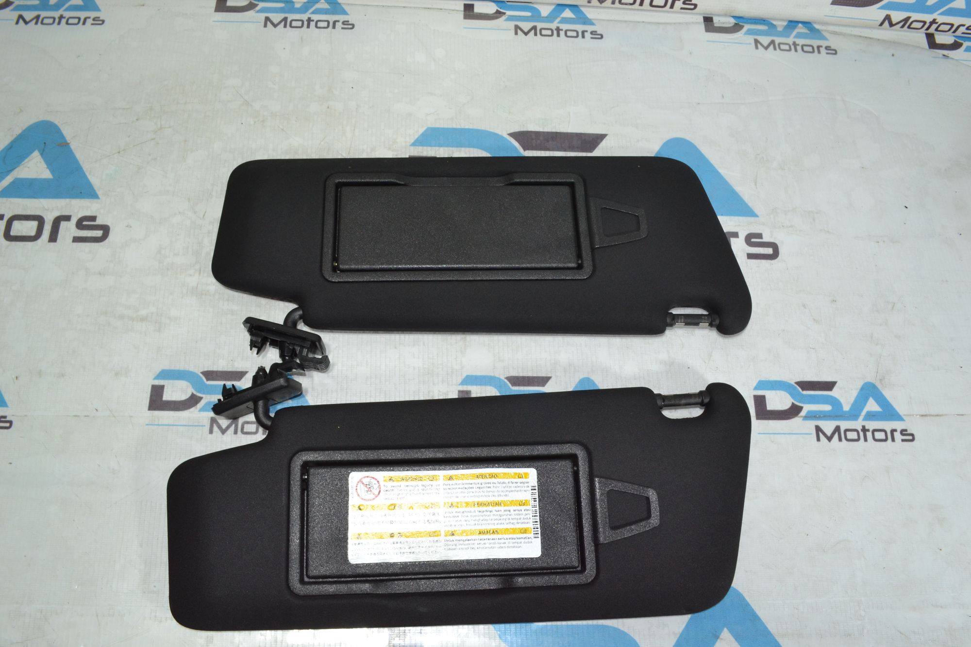 https://ycs.partsauto.market/partsauto-images/thmbs/userImages/b7628e092085f1f91467af1afb6e7630/part/f48a0e68-d353-4226-b977-9d70ed4c4de7_1780384847732.jpg