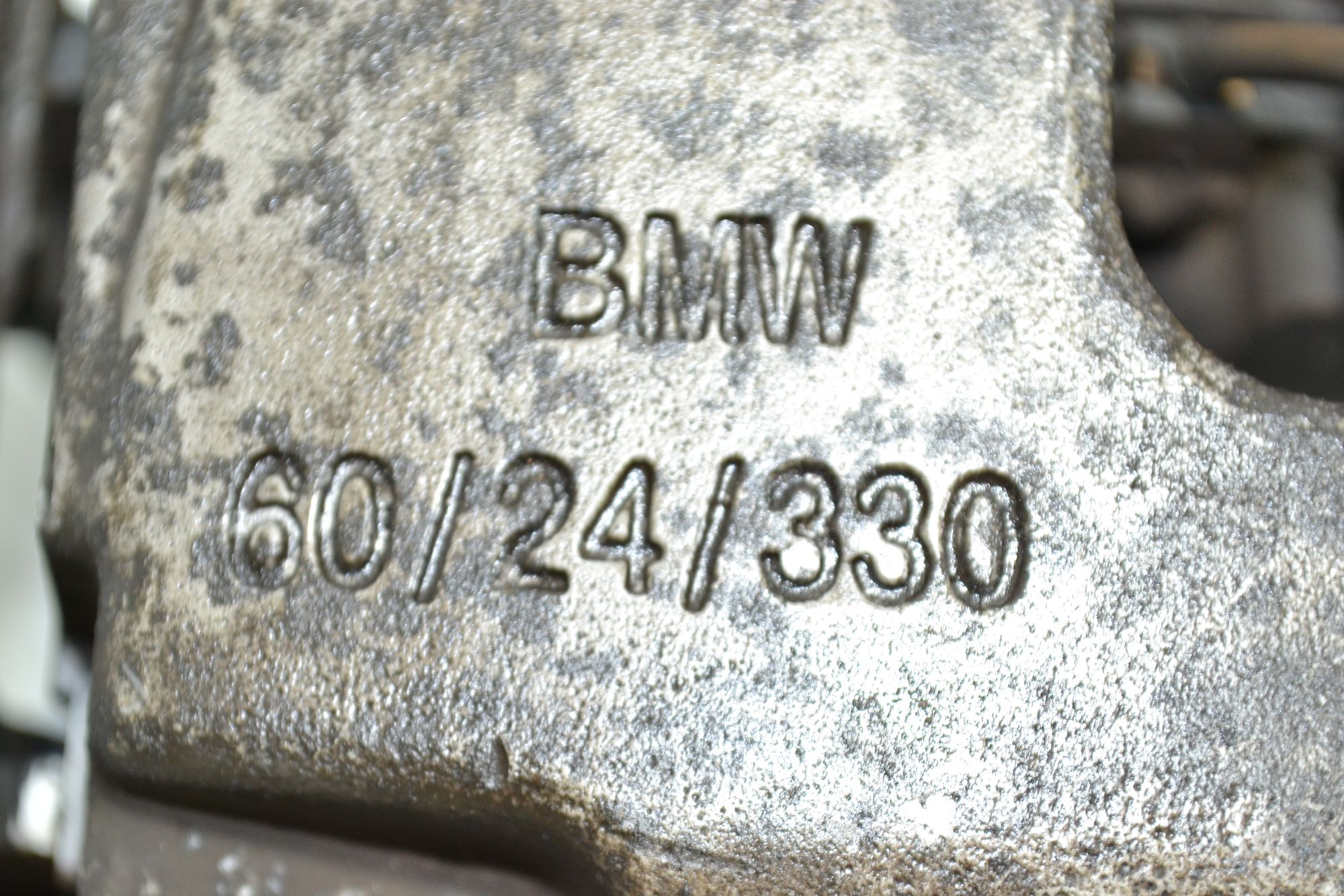 https://ycs.partsauto.market/partsauto-images/thmbs/userImages/b7628e092085f1f91467af1afb6e7630/part/f4a6b338-c403-46e0-9fe0-b9f0ede2dfd0_1781505687347.jpg