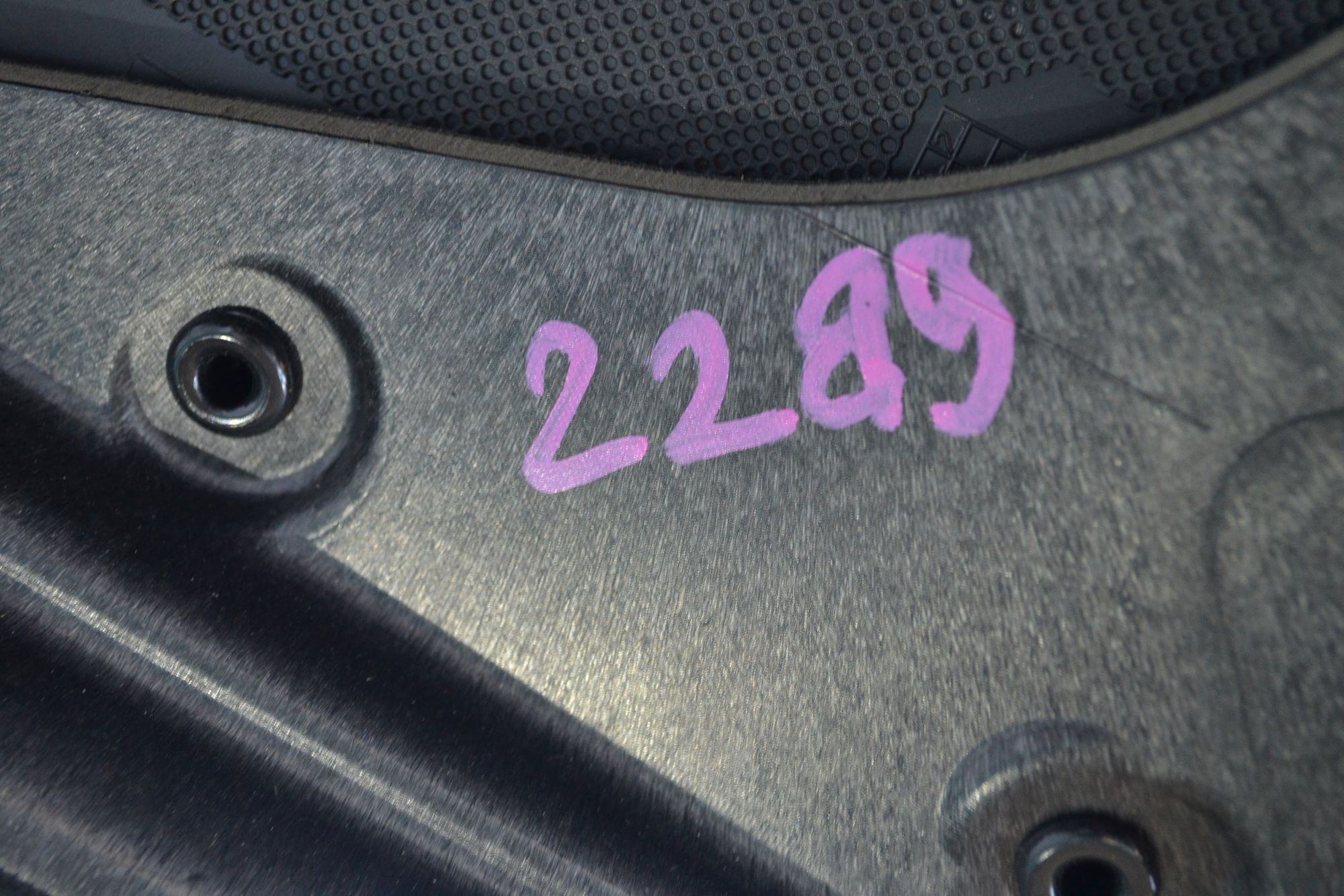 https://ycs.partsauto.market/partsauto-images/thmbs/userImages/b7628e092085f1f91467af1afb6e7630/part/f4e337db-99d5-4f7d-9f37-7197aae3f466_1783945584064.jpg