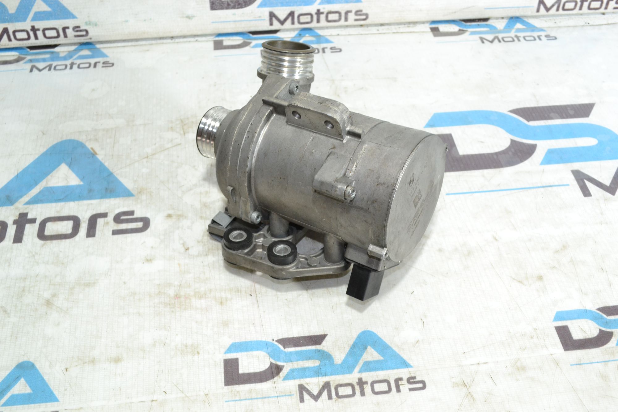 https://ycs.partsauto.market/partsauto-images/thmbs/userImages/b7628e092085f1f91467af1afb6e7630/part/f504258b-20f5-464a-8fdd-c59d688e1e49_1783581034918.jpg