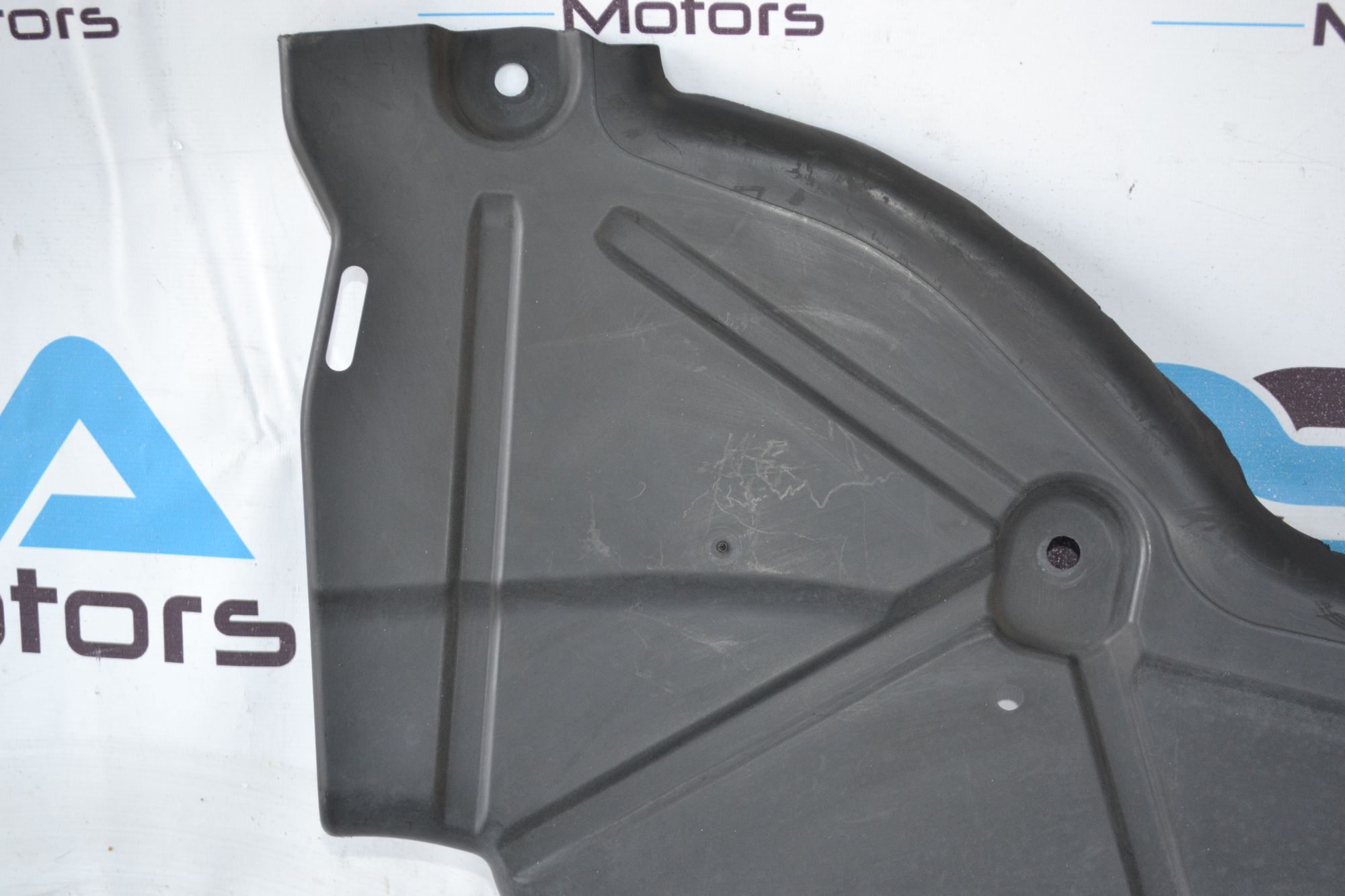 https://ycs.partsauto.market/partsauto-images/thmbs/userImages/b7628e092085f1f91467af1afb6e7630/part/f53e9e72-2337-4d97-baf7-628b5bbac15e_1784809890134.jpg