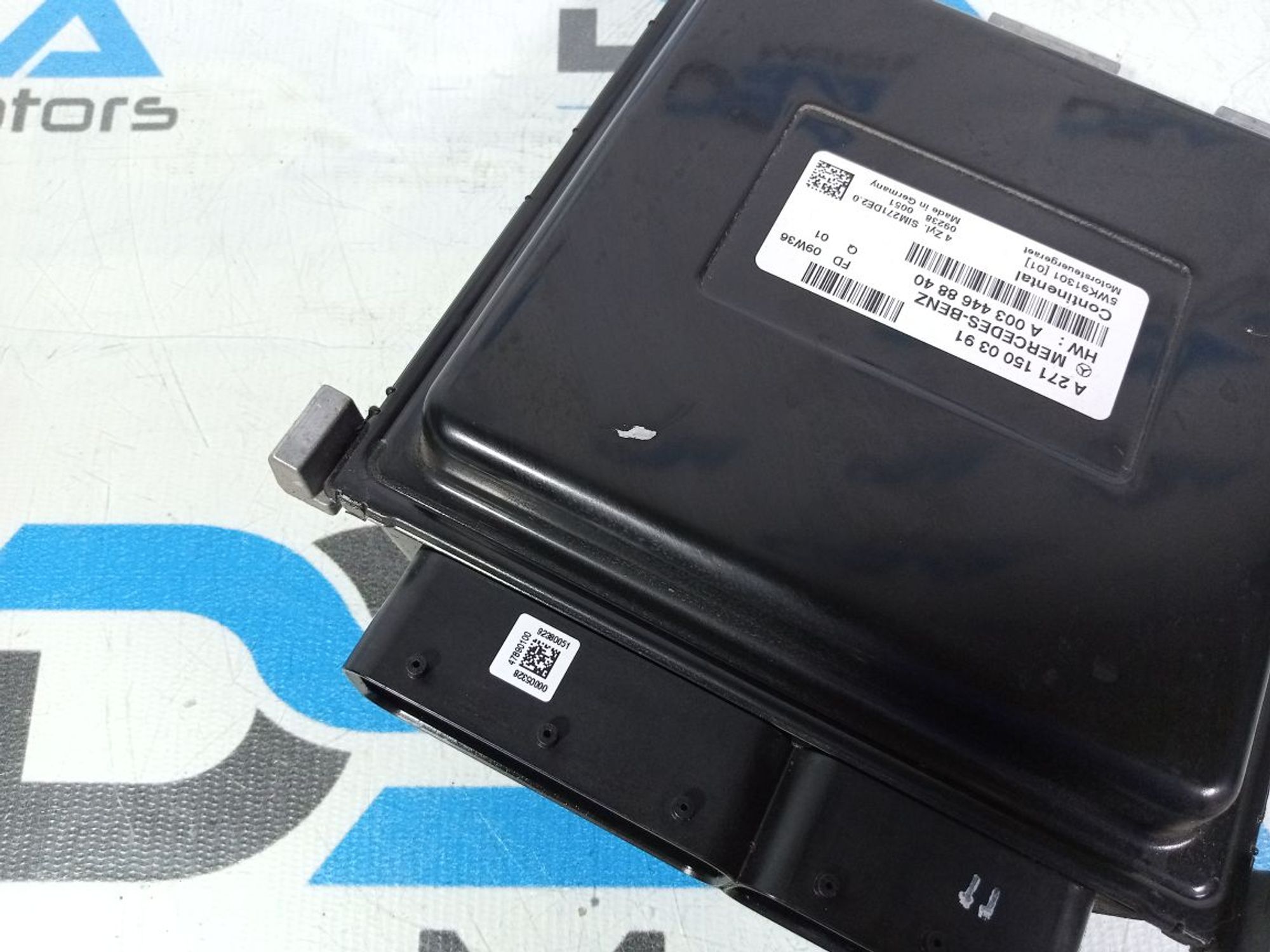 https://ycs.partsauto.market/partsauto-images/thmbs/userImages/b7628e092085f1f91467af1afb6e7630/part/f5533929-74df-48cb-bedb-e74f9bfc1265_1742893863697.jpg