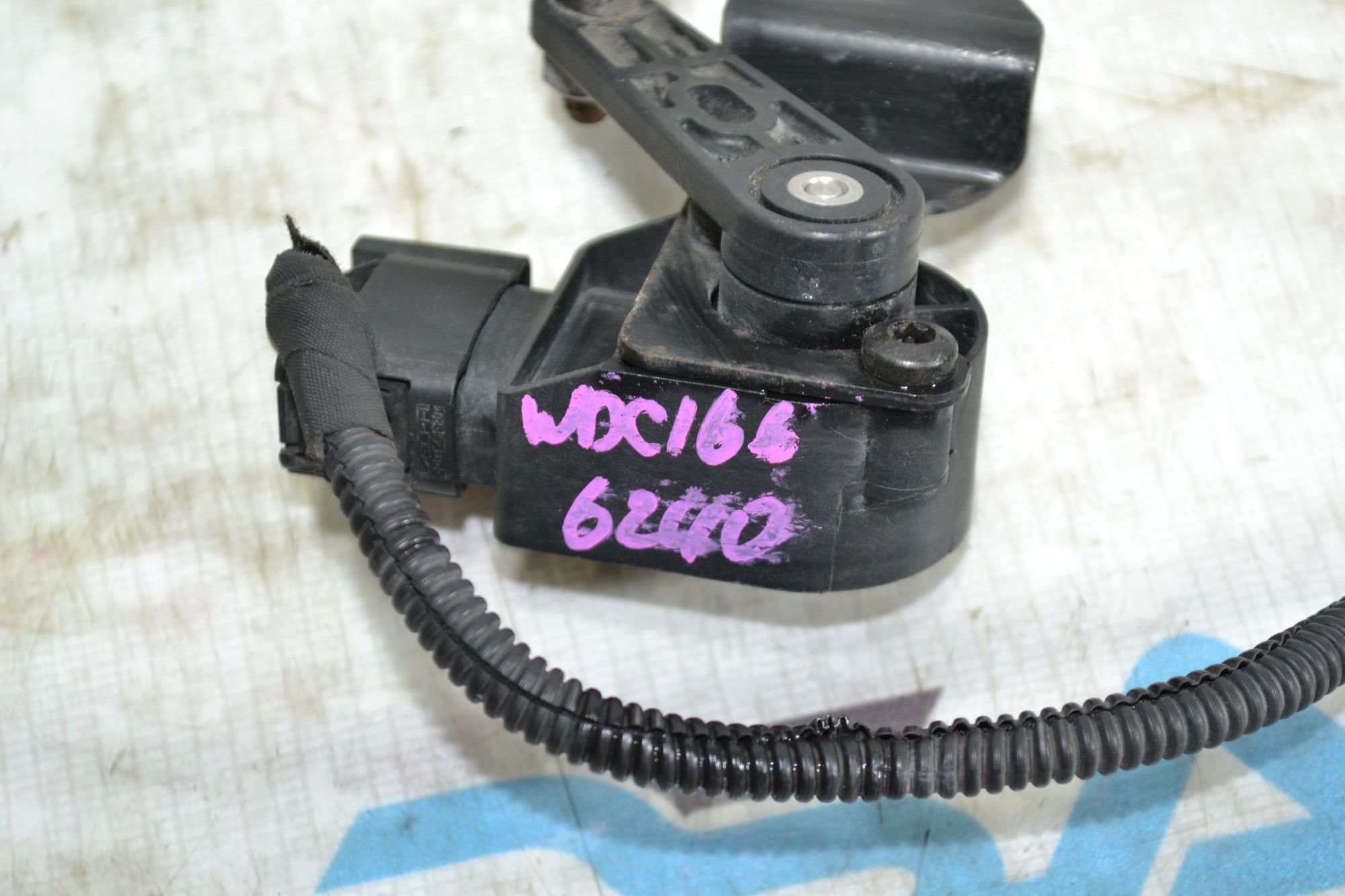 https://ycs.partsauto.market/partsauto-images/thmbs/userImages/b7628e092085f1f91467af1afb6e7630/part/f5638caa-23d3-492f-9ac3-8664bbe50294_1785737440281.jpg
