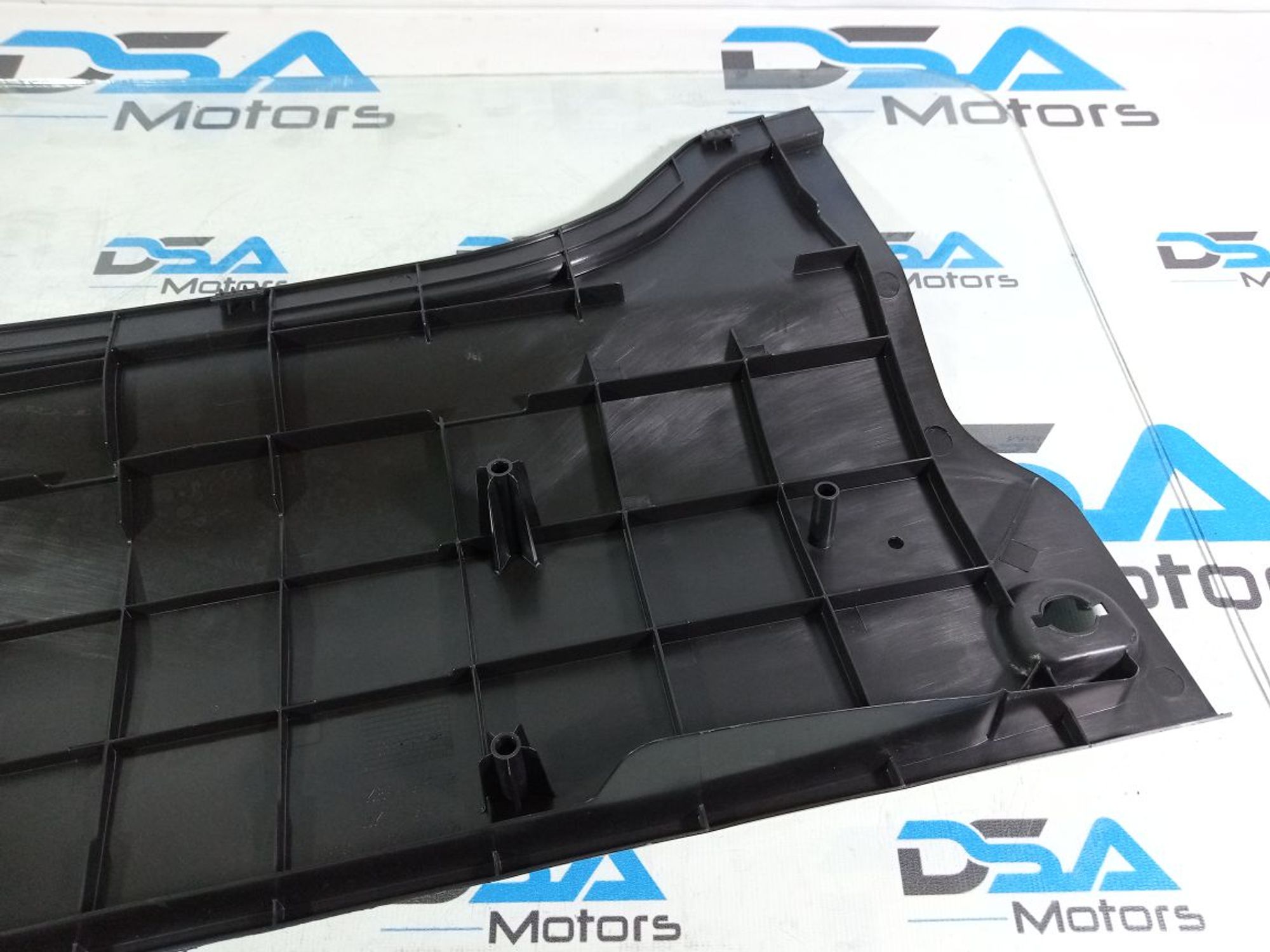 https://ycs.partsauto.market/partsauto-images/thmbs/userImages/b7628e092085f1f91467af1afb6e7630/part/f58215de-2642-4ad4-9327-9477ef48c18e_1742557152081.jpg