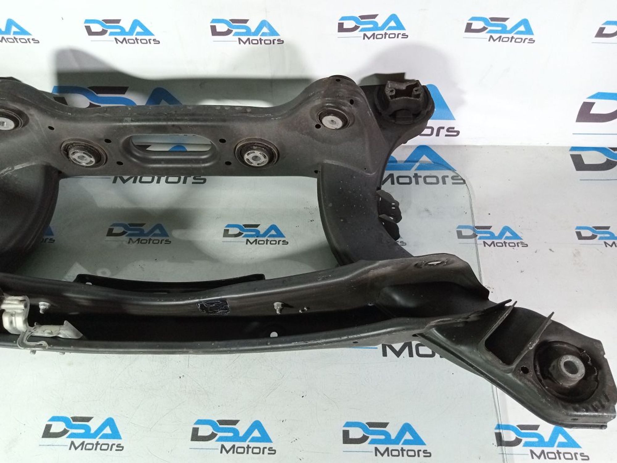 https://ycs.partsauto.market/partsauto-images/thmbs/userImages/b7628e092085f1f91467af1afb6e7630/part/f5b58692-981c-47ae-8f6c-551ae79d1afa_1747121842849.jpg