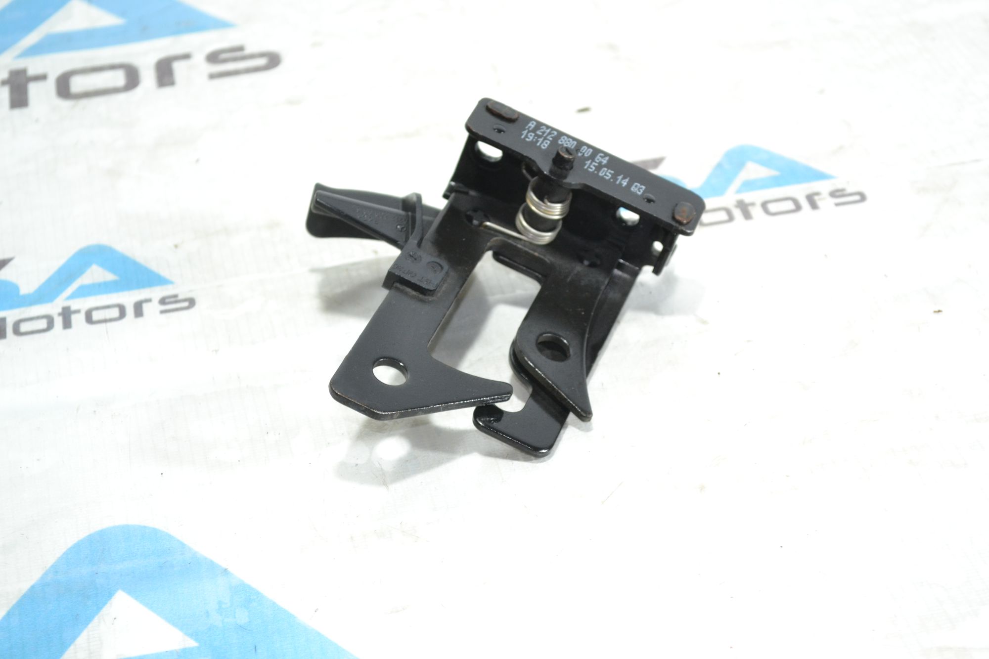 https://ycs.partsauto.market/partsauto-images/thmbs/userImages/b7628e092085f1f91467af1afb6e7630/part/f5c20820-c3ee-4681-9241-0deeffaa6a91_1780927593460.jpg