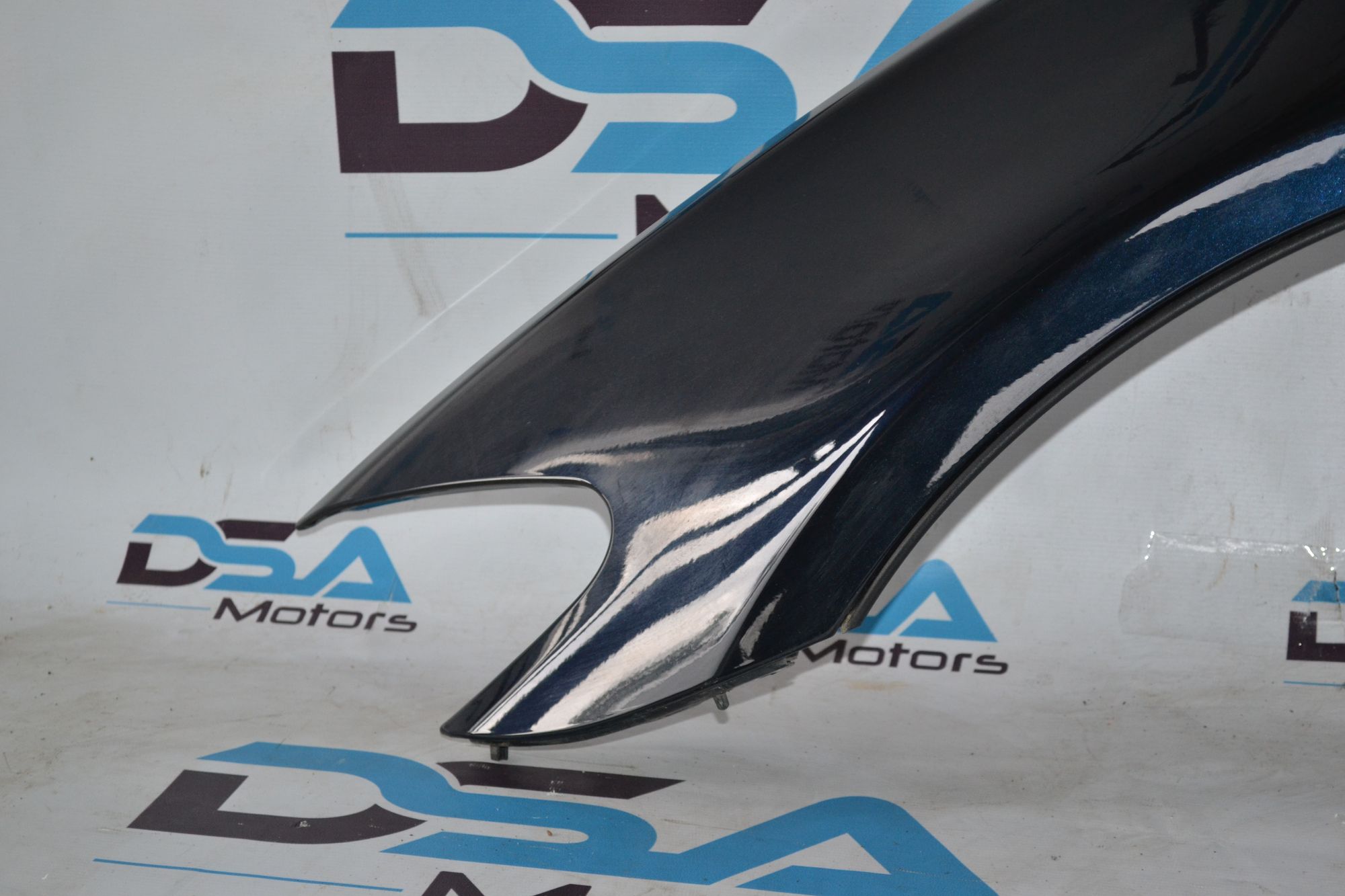 https://ycs.partsauto.market/partsauto-images/thmbs/userImages/b7628e092085f1f91467af1afb6e7630/part/f63cb4a2-64e8-460b-a7f6-a90cfde0f221_1784118182884.jpg