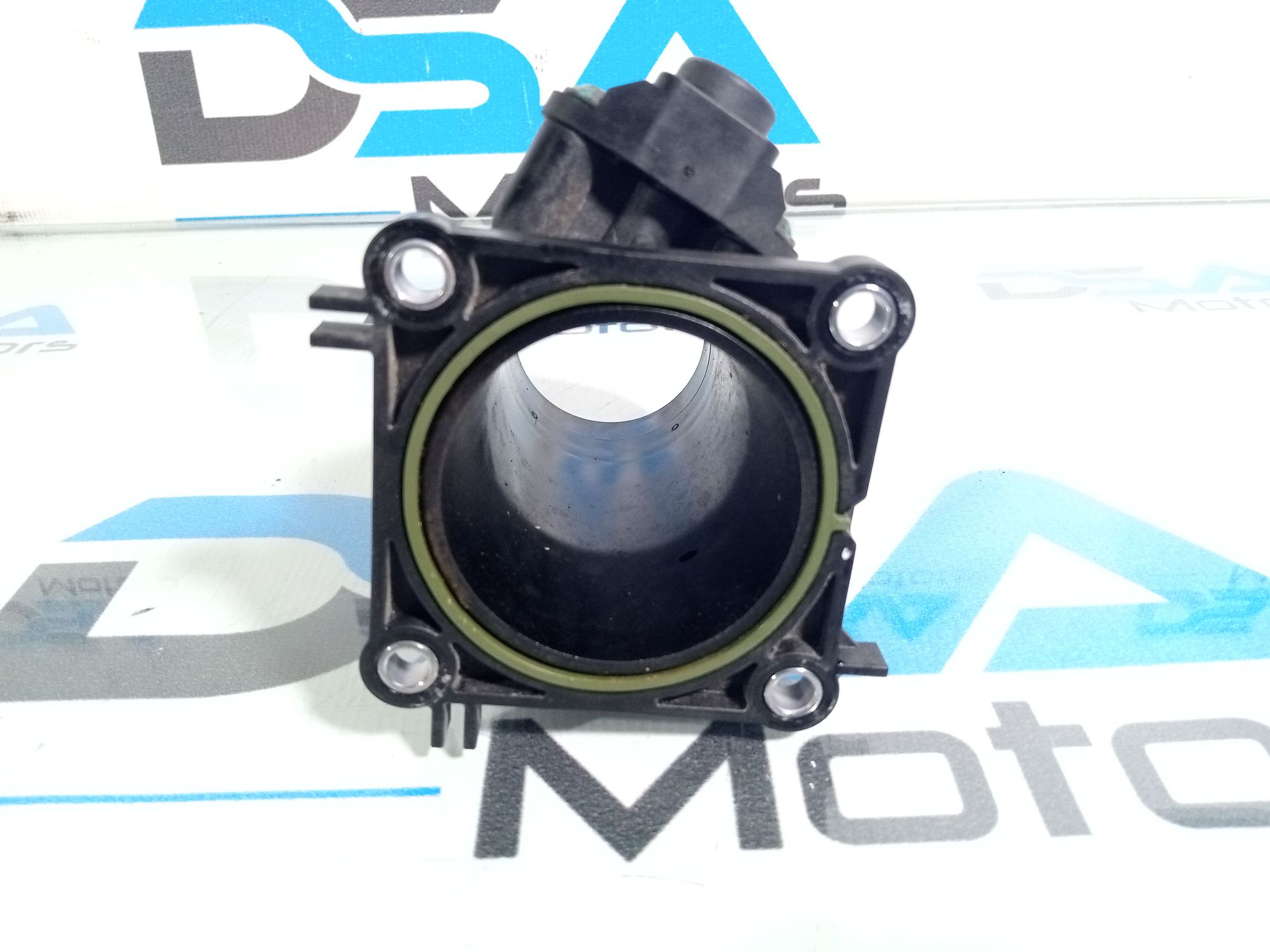 https://ycs.partsauto.market/partsauto-images/thmbs/userImages/b7628e092085f1f91467af1afb6e7630/part/f685dde5-9b97-4ab0-bba1-c7e942b67e83_1712647471330.jpg