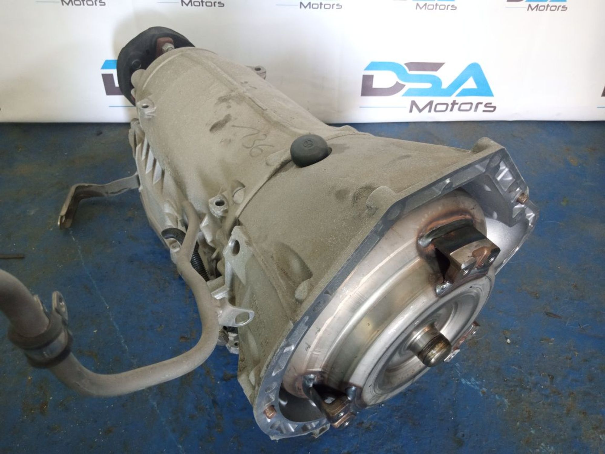 https://ycs.partsauto.market/partsauto-images/thmbs/userImages/b7628e092085f1f91467af1afb6e7630/part/f701f5b0-ac15-43df-9aea-0a0925c1d541_1742893662083.jpg
