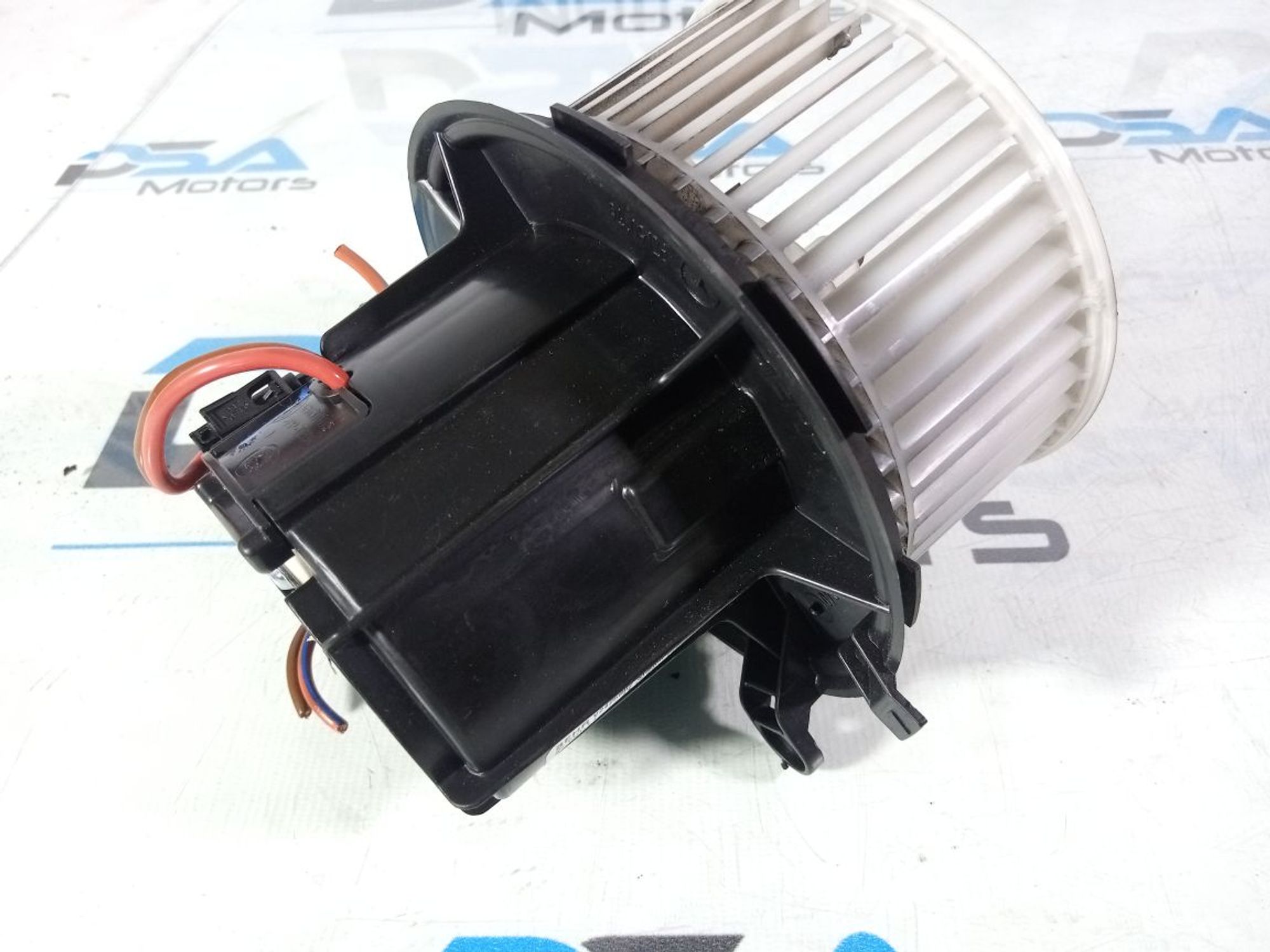 https://ycs.partsauto.market/partsauto-images/thmbs/userImages/b7628e092085f1f91467af1afb6e7630/part/f7314162-012e-4ea0-ad37-309f224ce40a_1741598660525.jpg