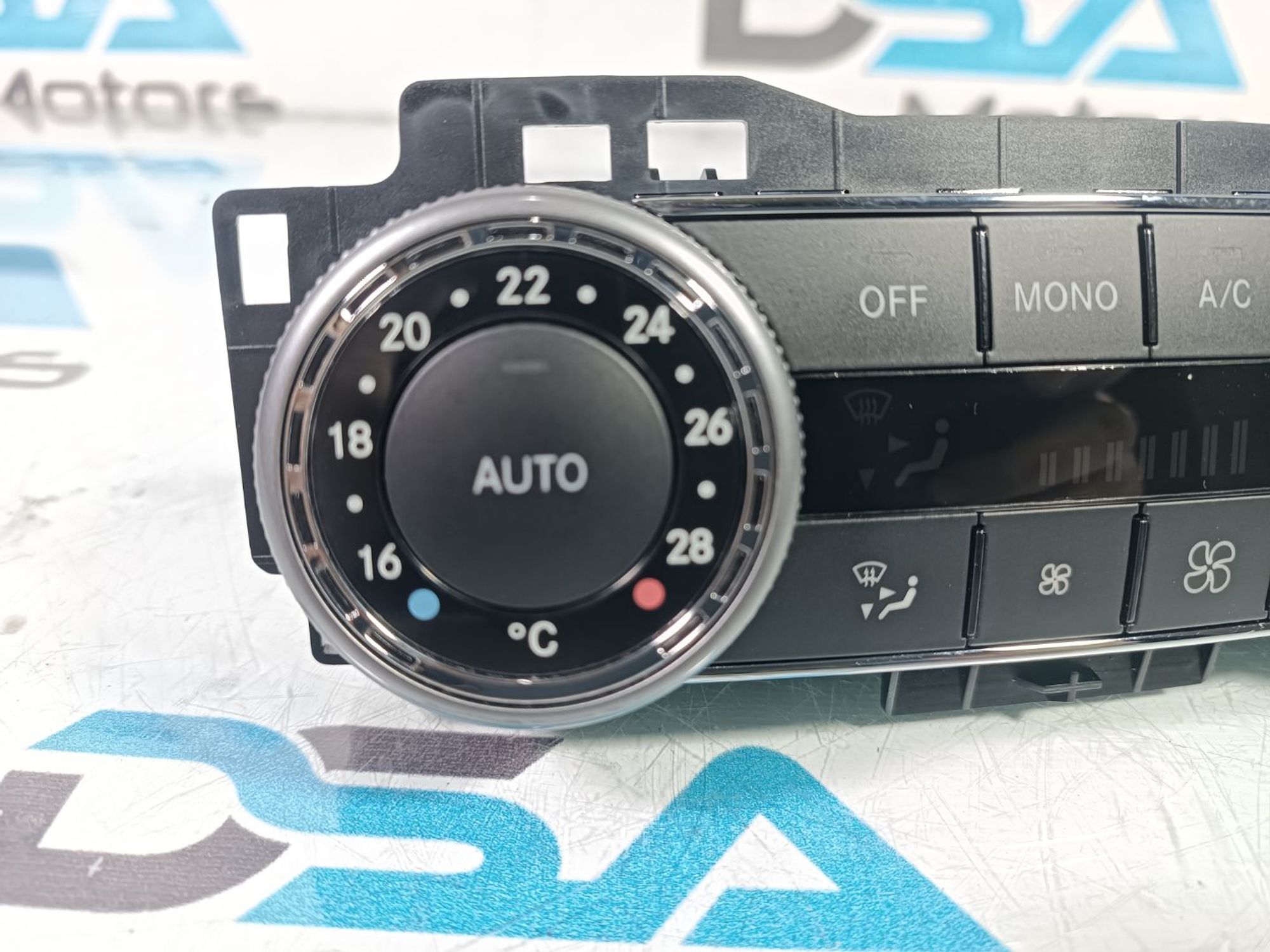 https://ycs.partsauto.market/partsauto-images/thmbs/userImages/b7628e092085f1f91467af1afb6e7630/part/f740a8d7-82ec-4f30-9495-bcfa6a6e20c7_1735115250337.jpg