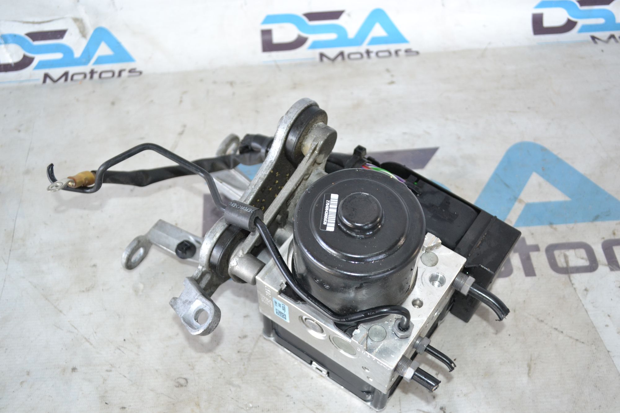 https://ycs.partsauto.market/partsauto-images/thmbs/userImages/b7628e092085f1f91467af1afb6e7630/part/f7431630-afaa-4831-bcf3-6458cce14db3_1785419862840.jpg