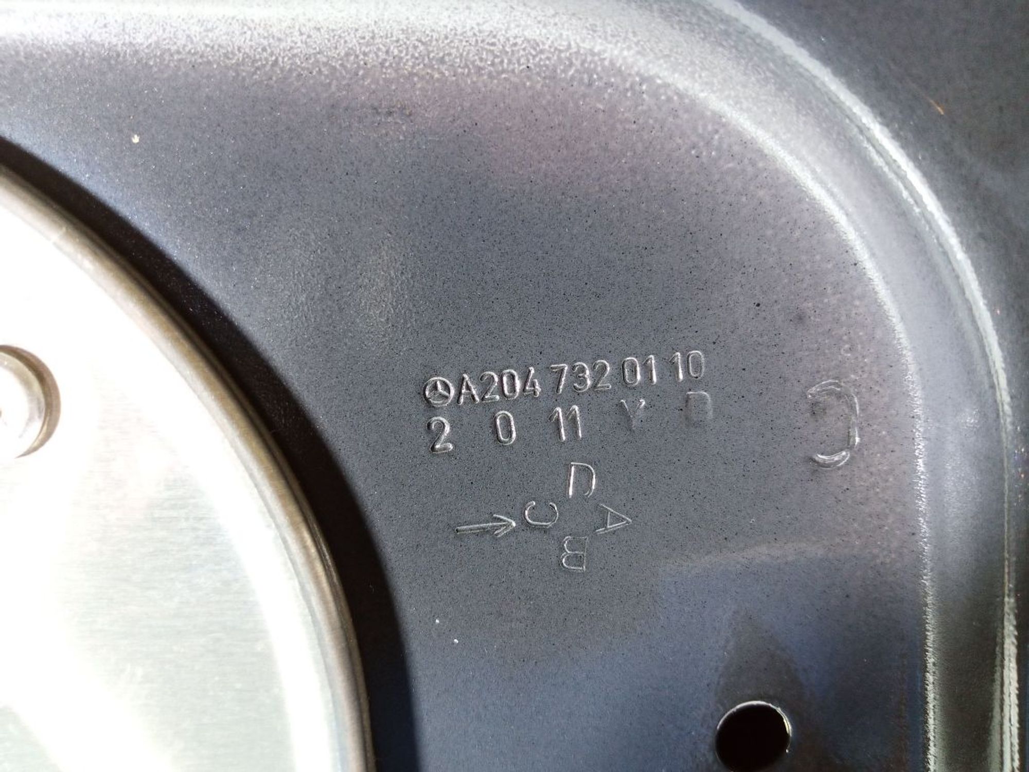 https://ycs.partsauto.market/partsauto-images/thmbs/userImages/b7628e092085f1f91467af1afb6e7630/part/f77b2942-b2cd-4613-9058-766fb51533a0_1744890330238.jpg