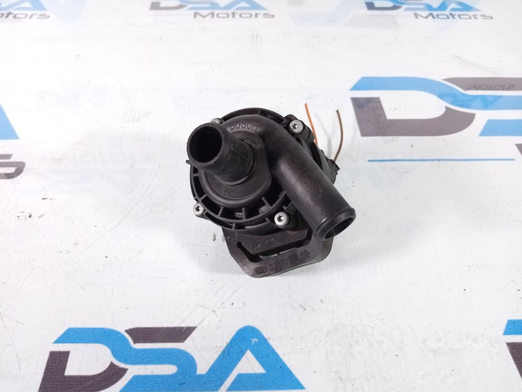 https://ycs.partsauto.market/partsauto-images/thmbs/userImages/b7628e092085f1f91467af1afb6e7630/part/f78b974e-e386-4045-b05d-412a496caafc_1720686961918.jpg
