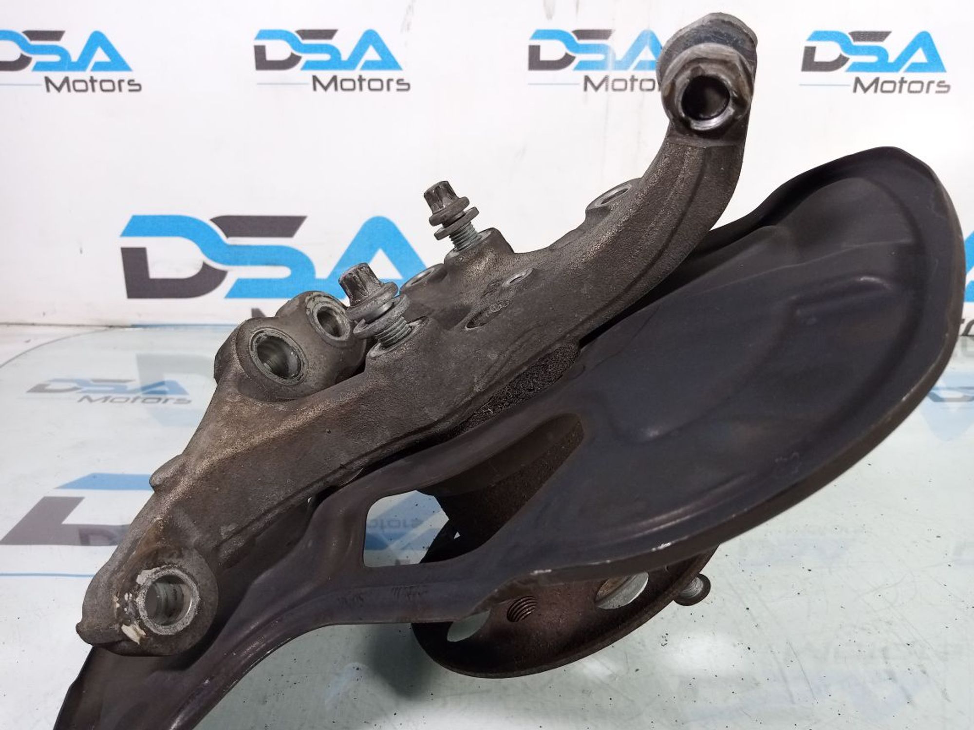 https://ycs.partsauto.market/partsauto-images/thmbs/userImages/b7628e092085f1f91467af1afb6e7630/part/f7b2841d-1747-4626-88cd-d19217205629_1729615664448.jpg