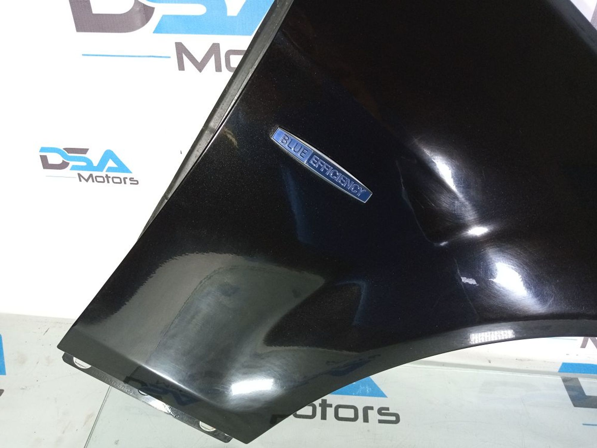 https://ycs.partsauto.market/partsauto-images/thmbs/userImages/b7628e092085f1f91467af1afb6e7630/part/f7be4a43-6419-4df6-ba95-9389cb955a6e_1745843413771.jpg