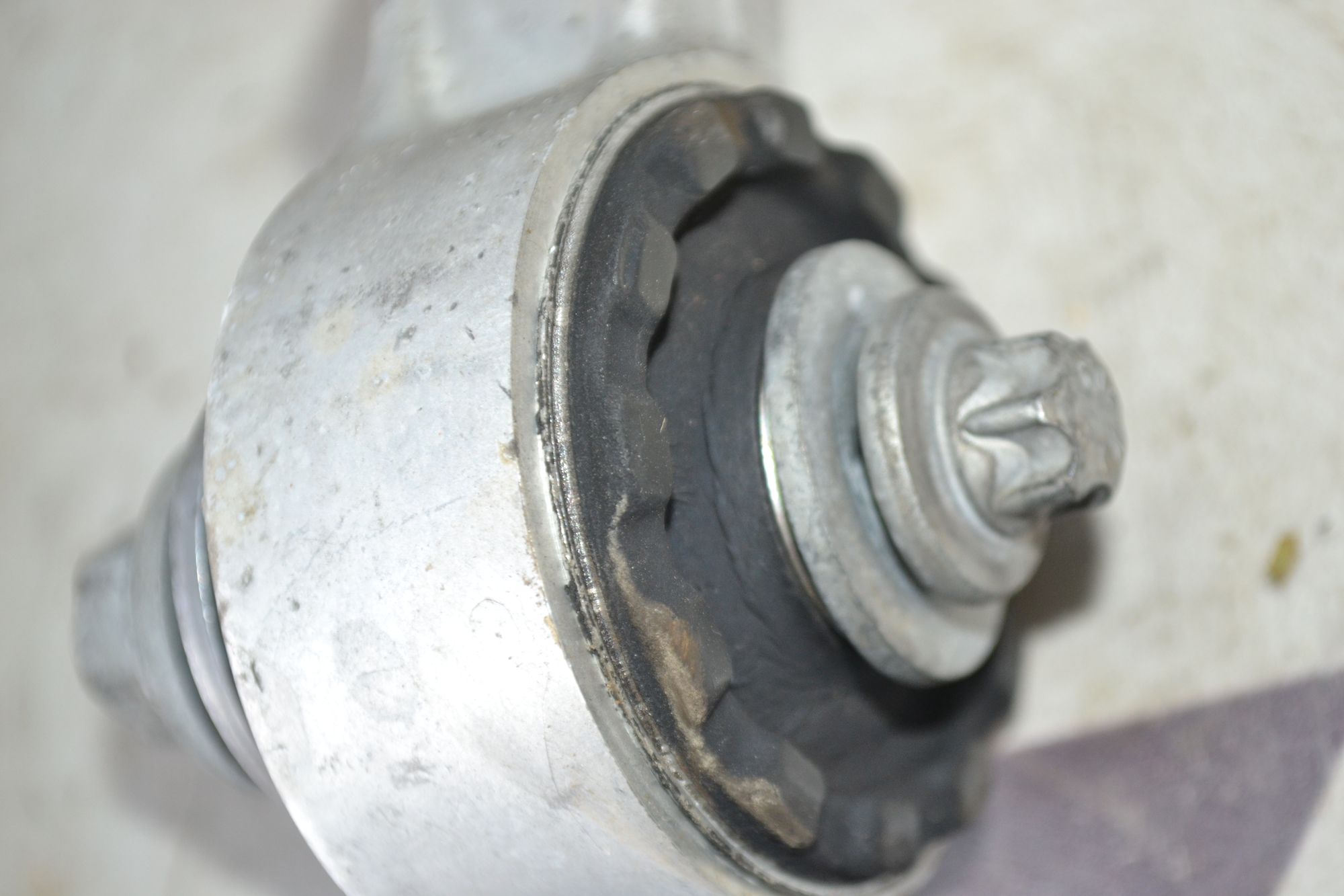 https://ycs.partsauto.market/partsauto-images/thmbs/userImages/b7628e092085f1f91467af1afb6e7630/part/f8210974-60c5-4e57-b147-a71b909c6d0e_1785421802887.jpg