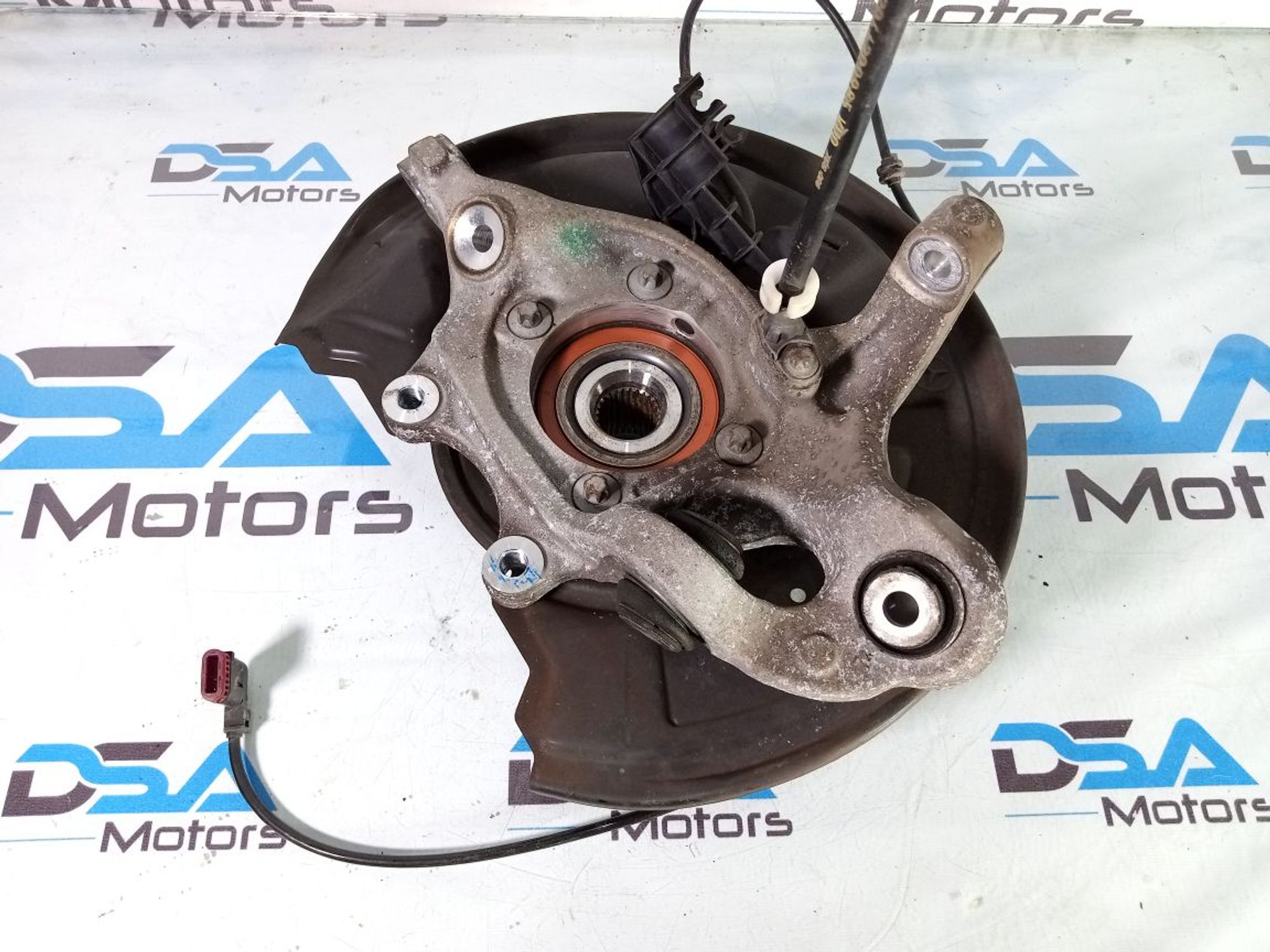 https://ycs.partsauto.market/partsauto-images/thmbs/userImages/b7628e092085f1f91467af1afb6e7630/part/f835da65-0844-436c-880a-95c7b29b4e7f_1735288358810.jpg