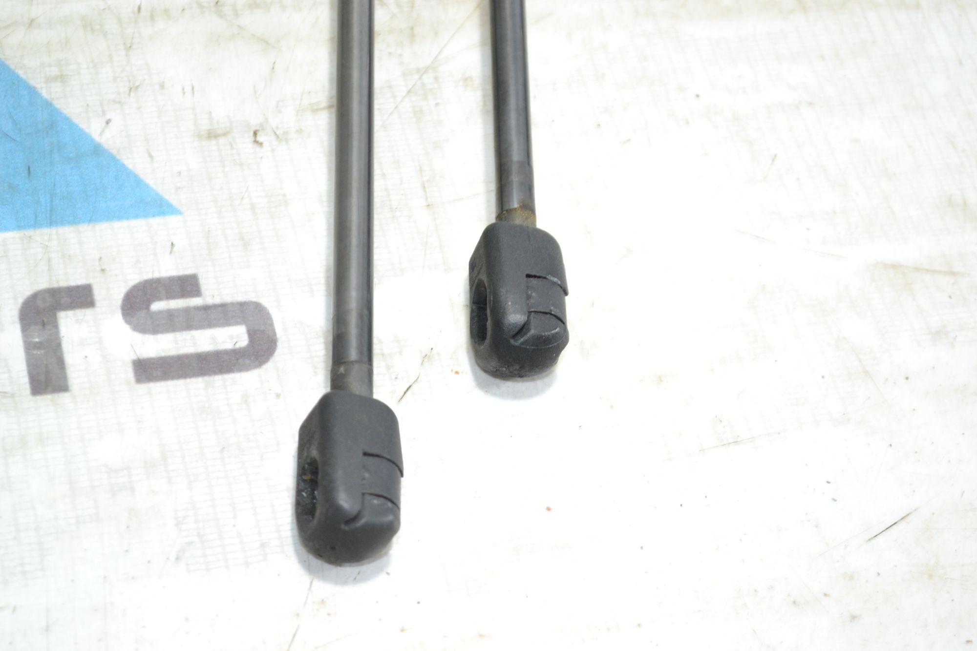 https://ycs.partsauto.market/partsauto-images/thmbs/userImages/b7628e092085f1f91467af1afb6e7630/part/f839eb58-b654-4728-bfad-004f090b0652_1785394385921.jpg