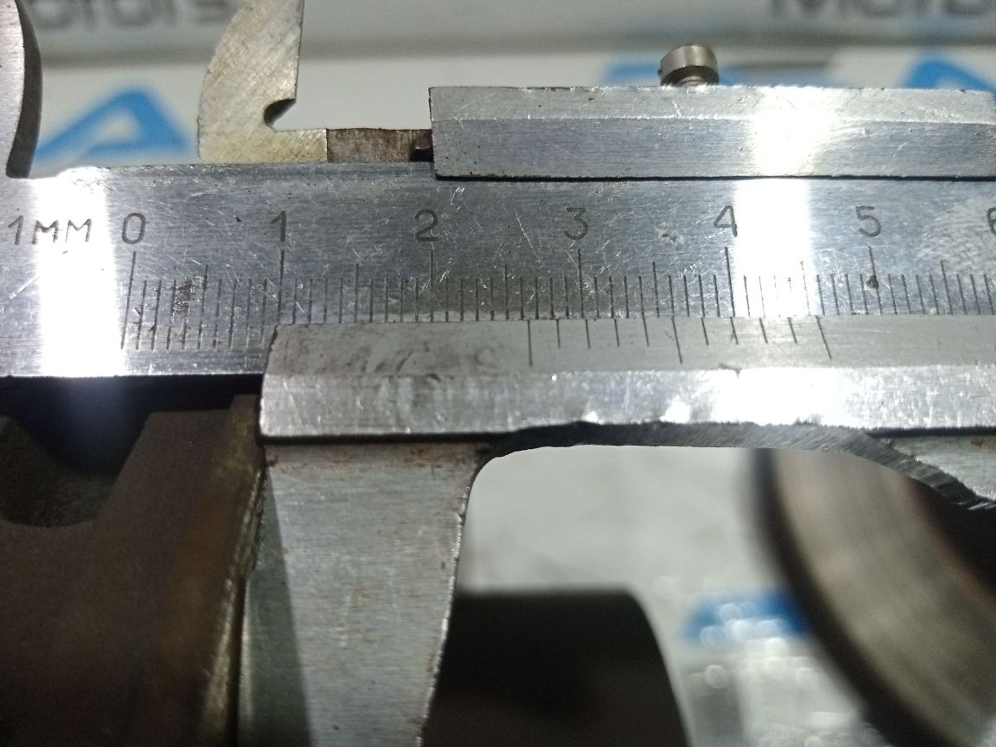 https://ycs.partsauto.market/partsauto-images/thmbs/userImages/b7628e092085f1f91467af1afb6e7630/part/f86cf7d9-3863-4454-9af8-a81e2f35714b_1749806262438.jpg