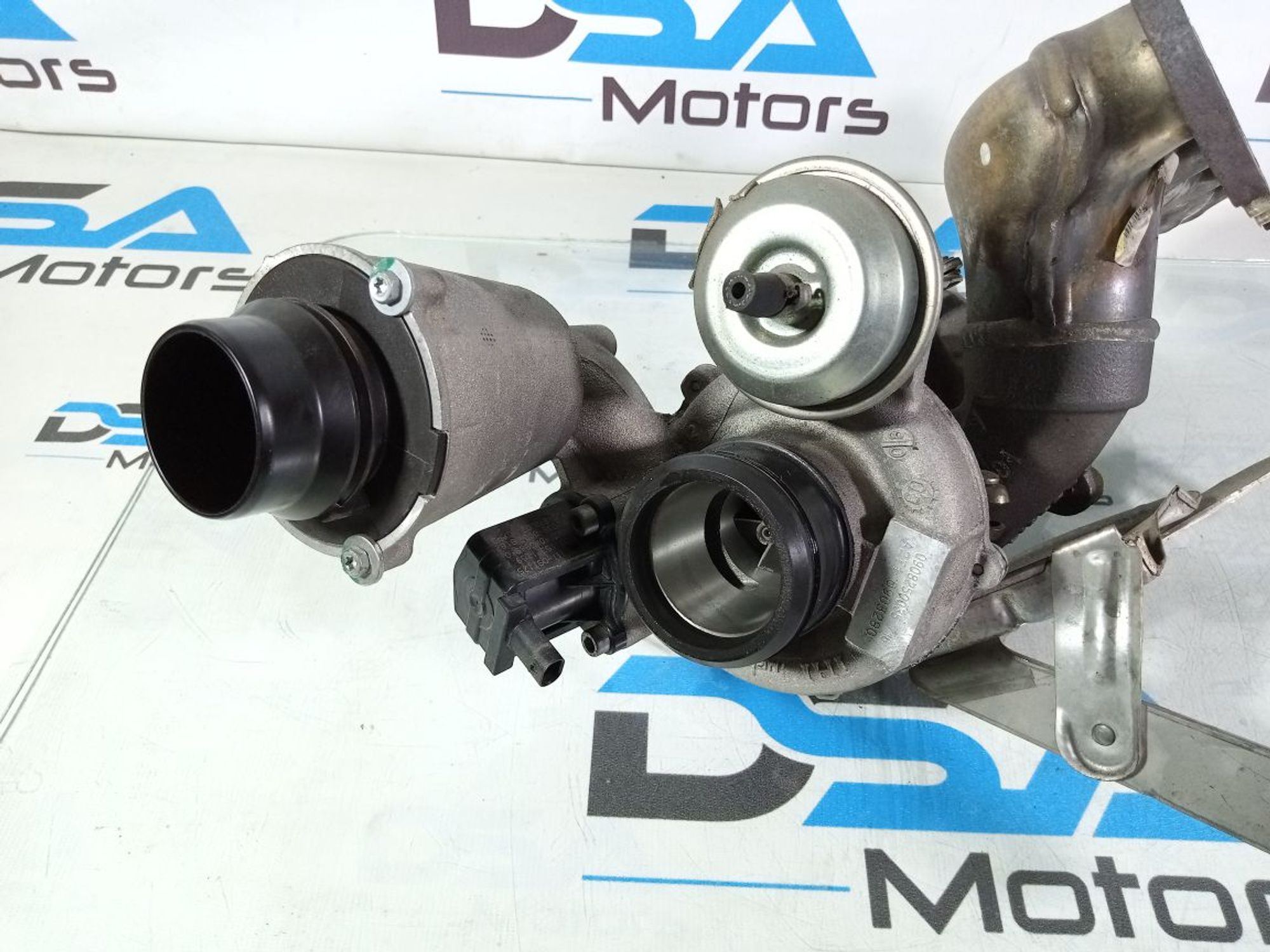 https://ycs.partsauto.market/partsauto-images/thmbs/userImages/b7628e092085f1f91467af1afb6e7630/part/f87e57f5-5014-4a9f-97c2-9efa2c20b42c_1742557824748.jpg